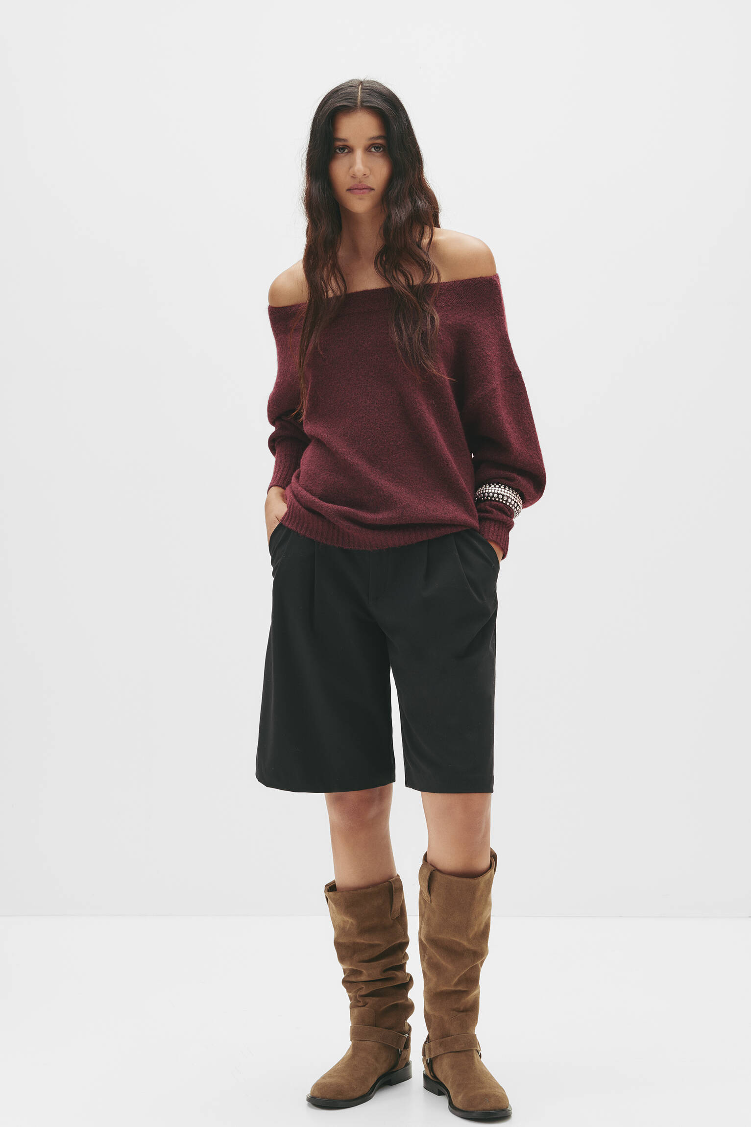 Pull asymétrique maille douce