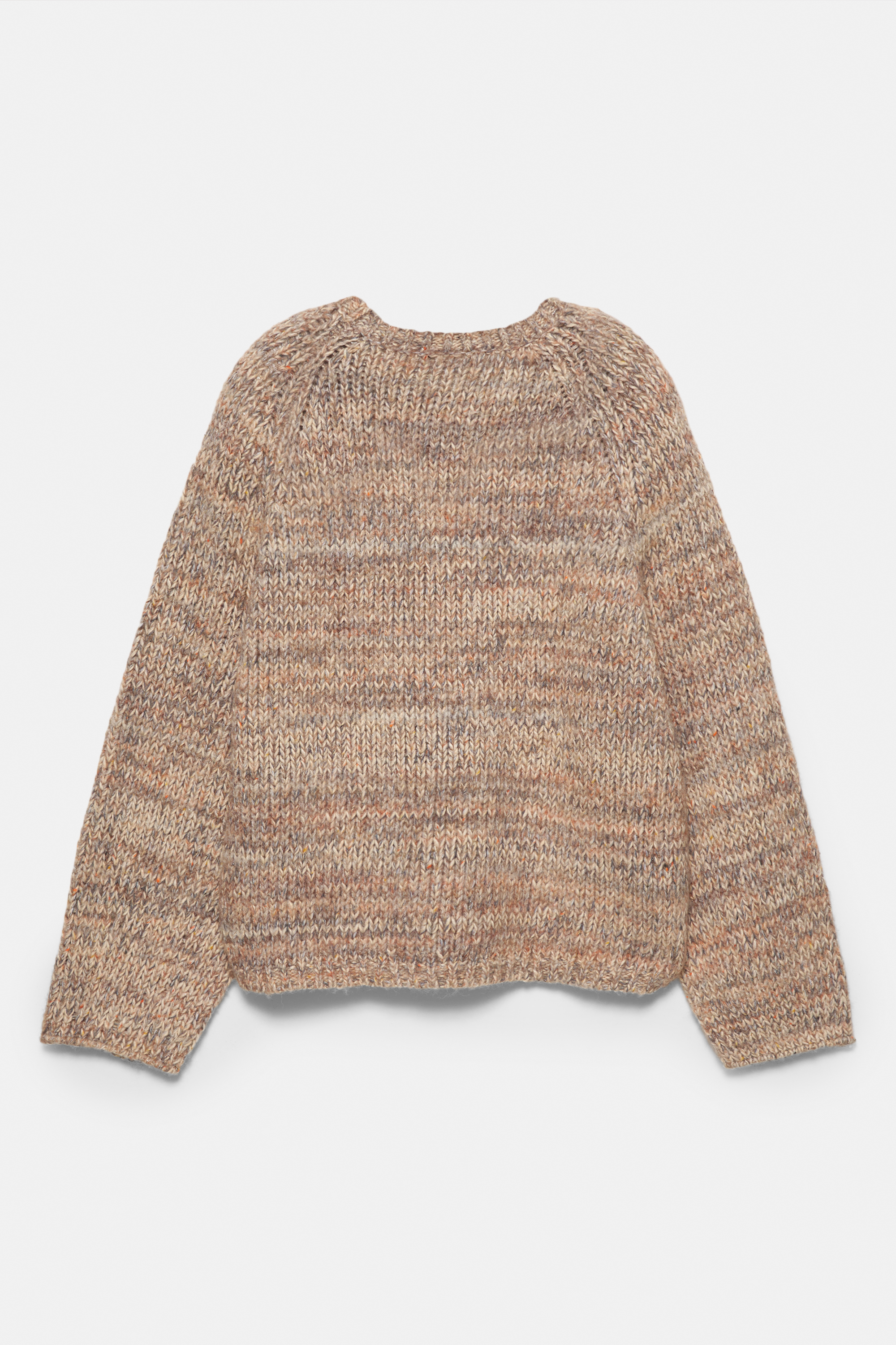 Twisted yarn knit jumper