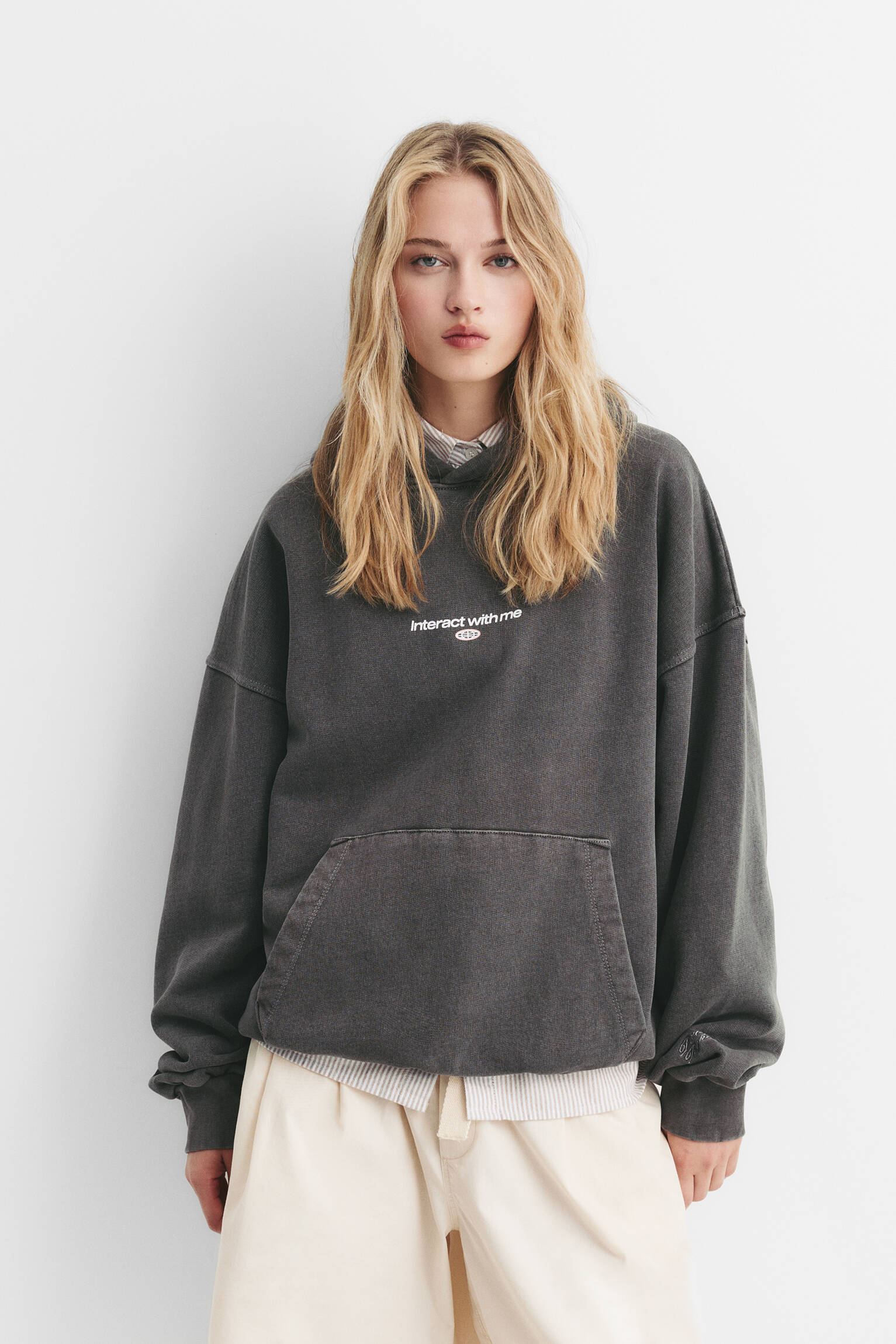 Sudadera capucha gráfico texto