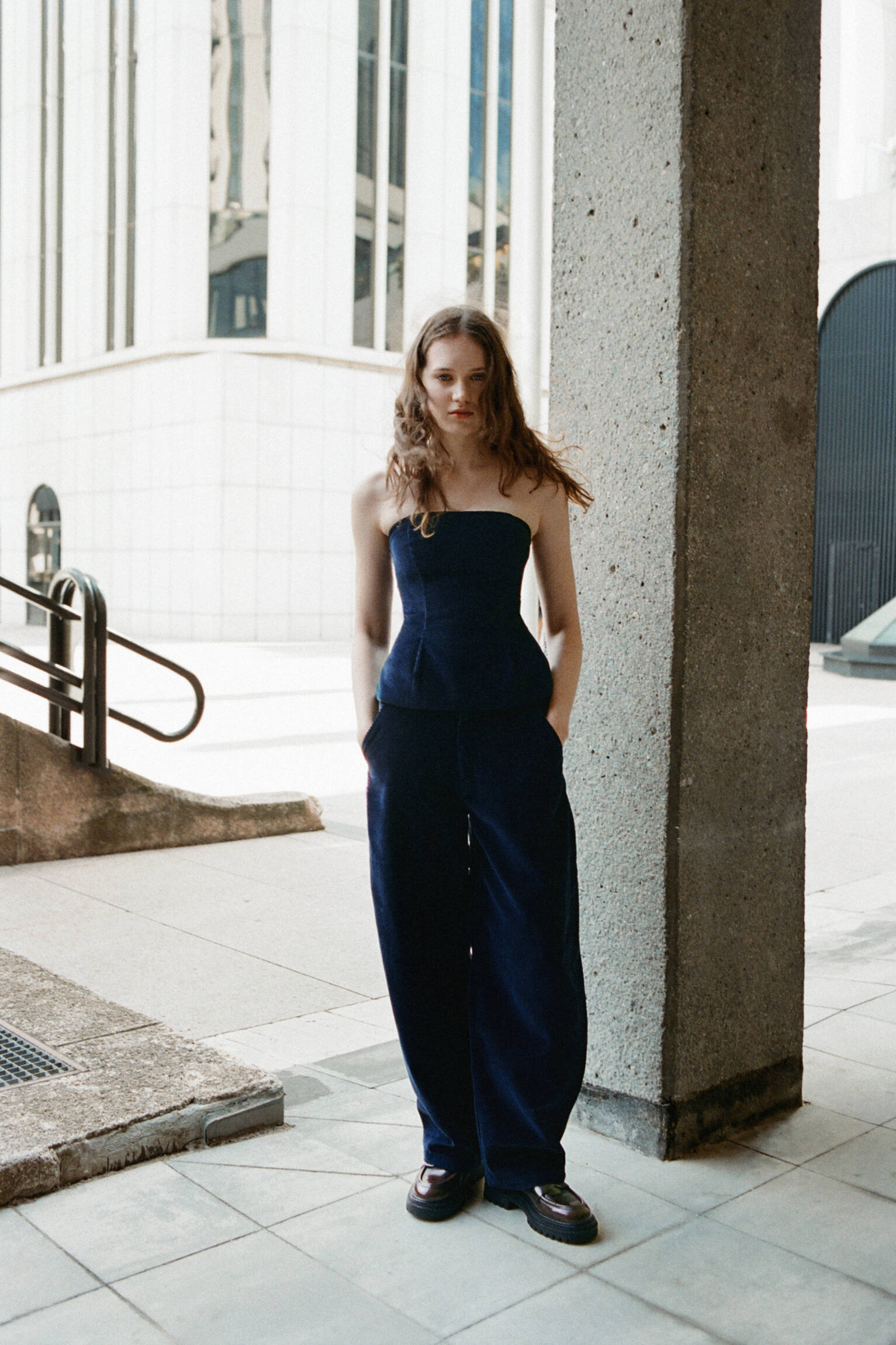 Pantalon ballon en velours côtelé - pull&bear