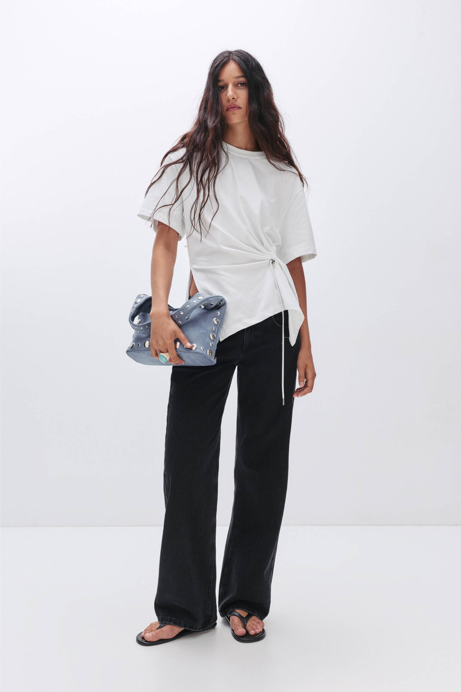 Low-rise straight leg jeans