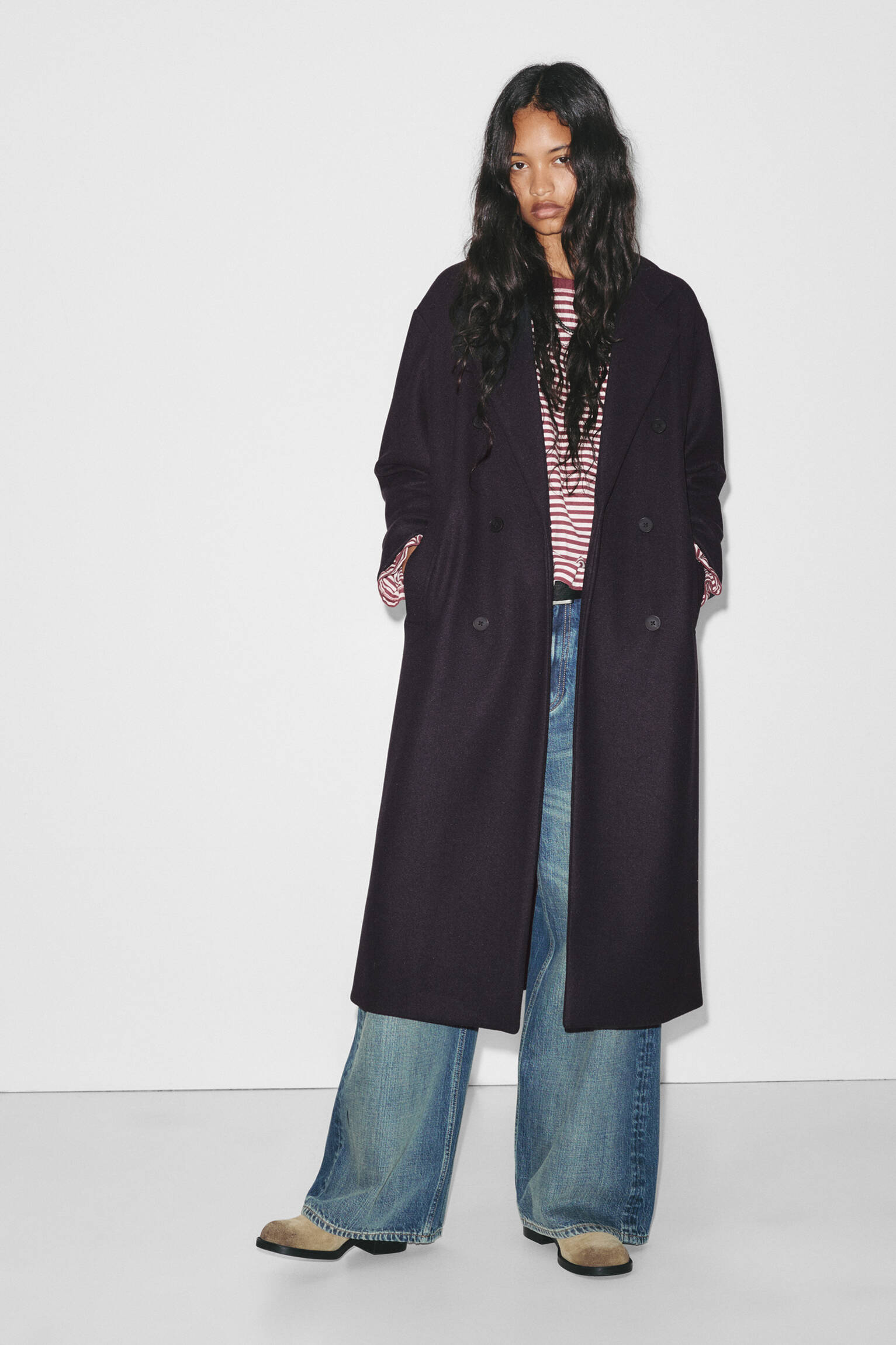 Manteau long croisé en drap de laine