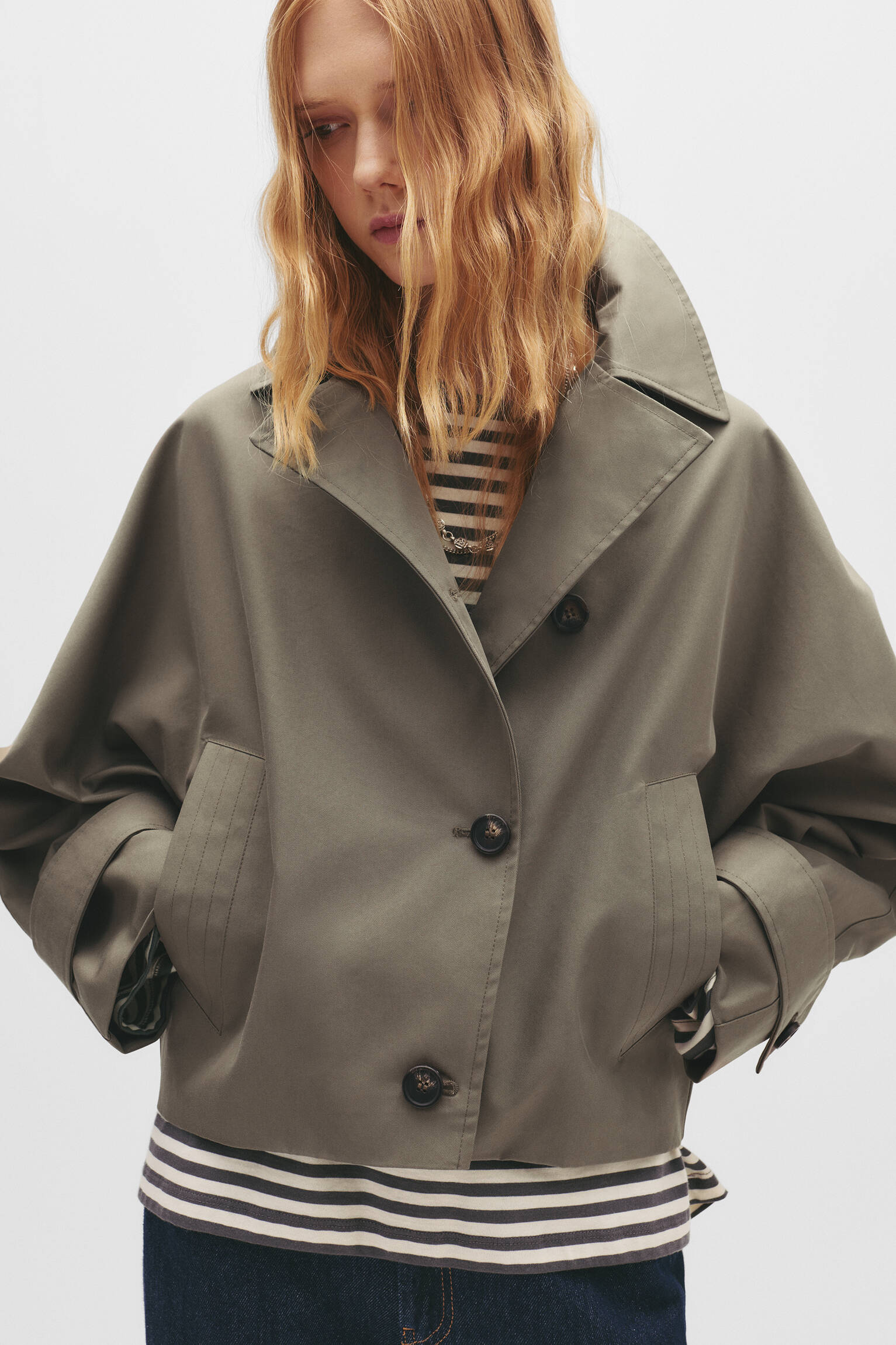Trench court manches volume - pull&bear