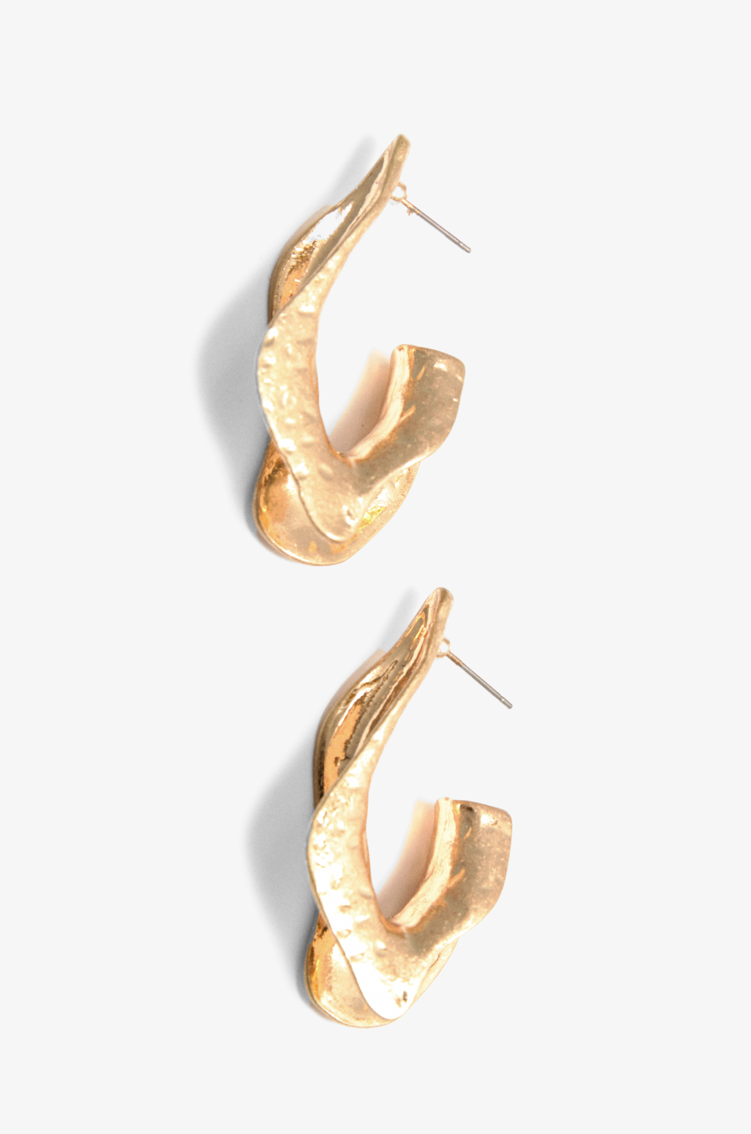 Irregular leaf earrings