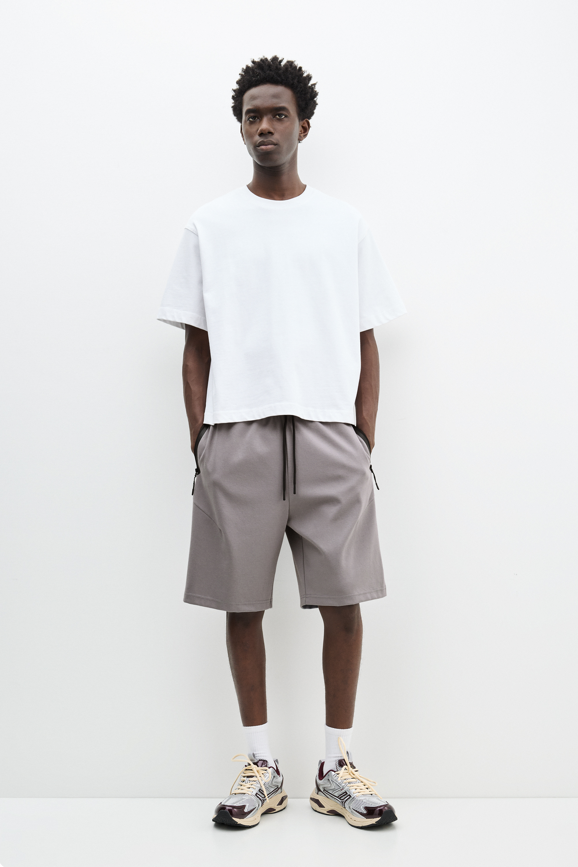 برمودا شورت رياضي إنترلوك