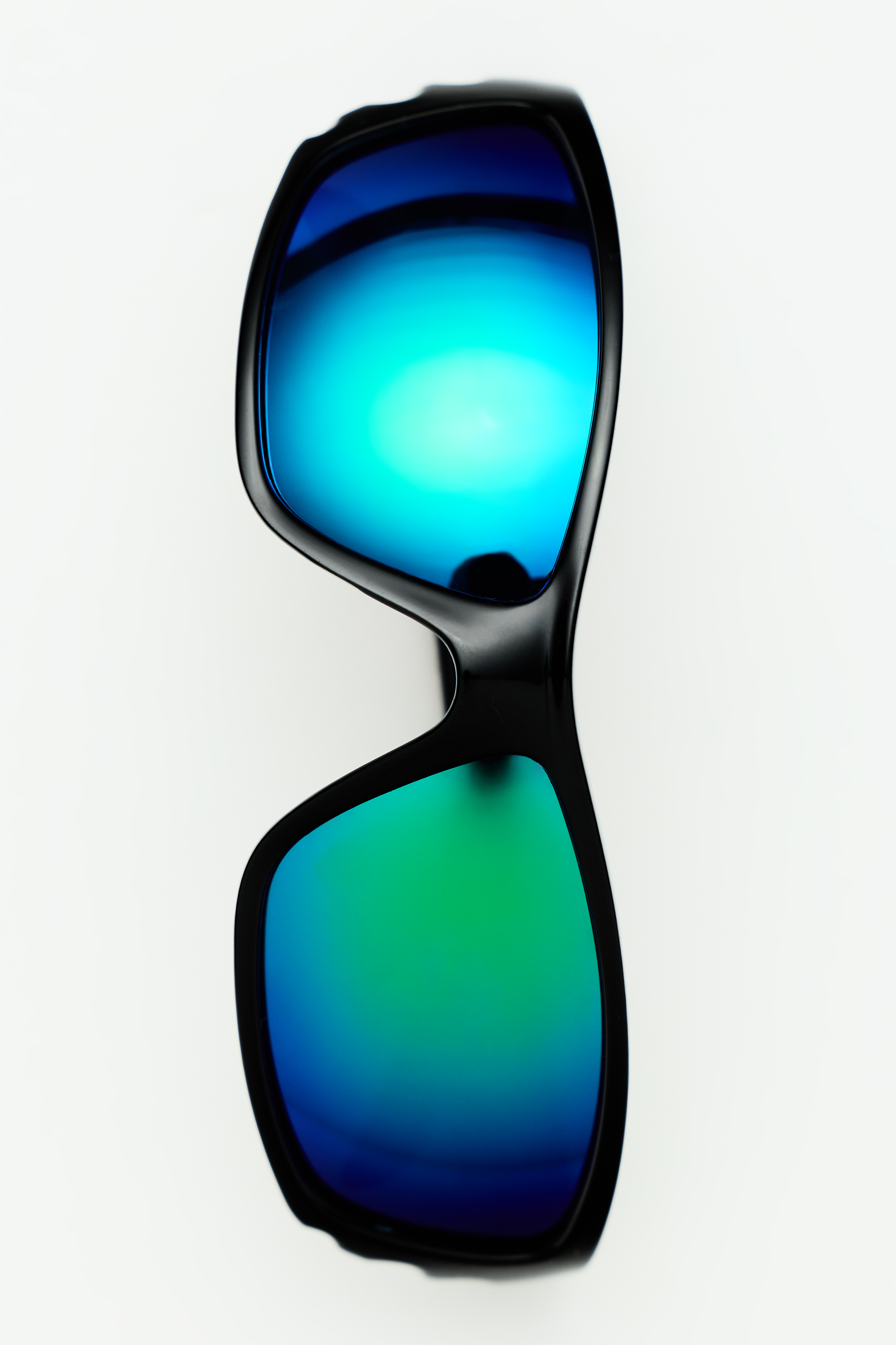 Iridescent sunglasses