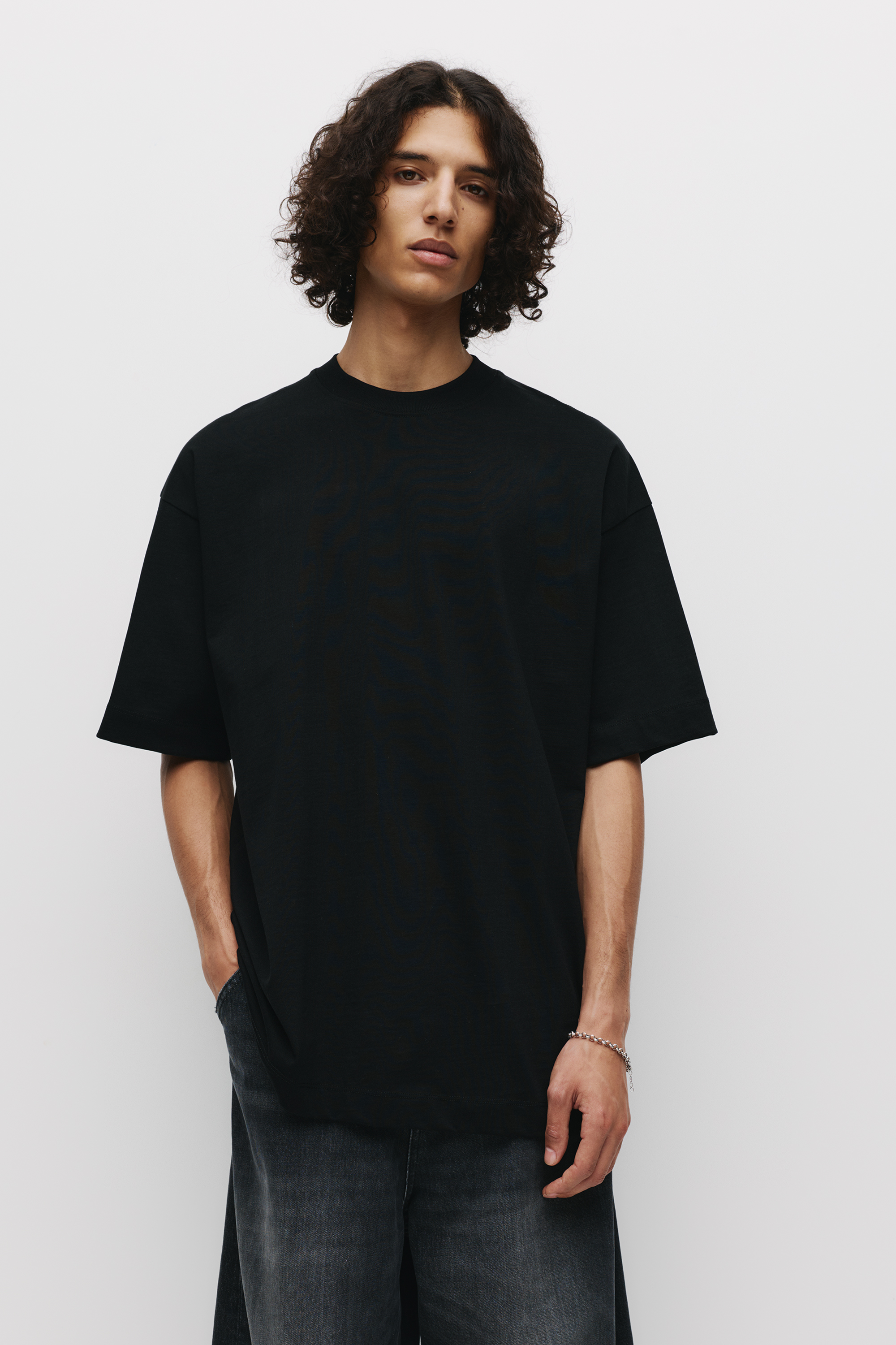 تيشرت فضفاض للغاية