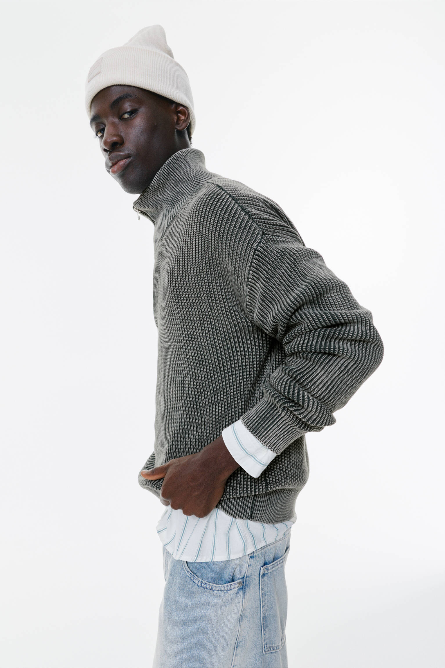 Pull col zippé - pull&bear