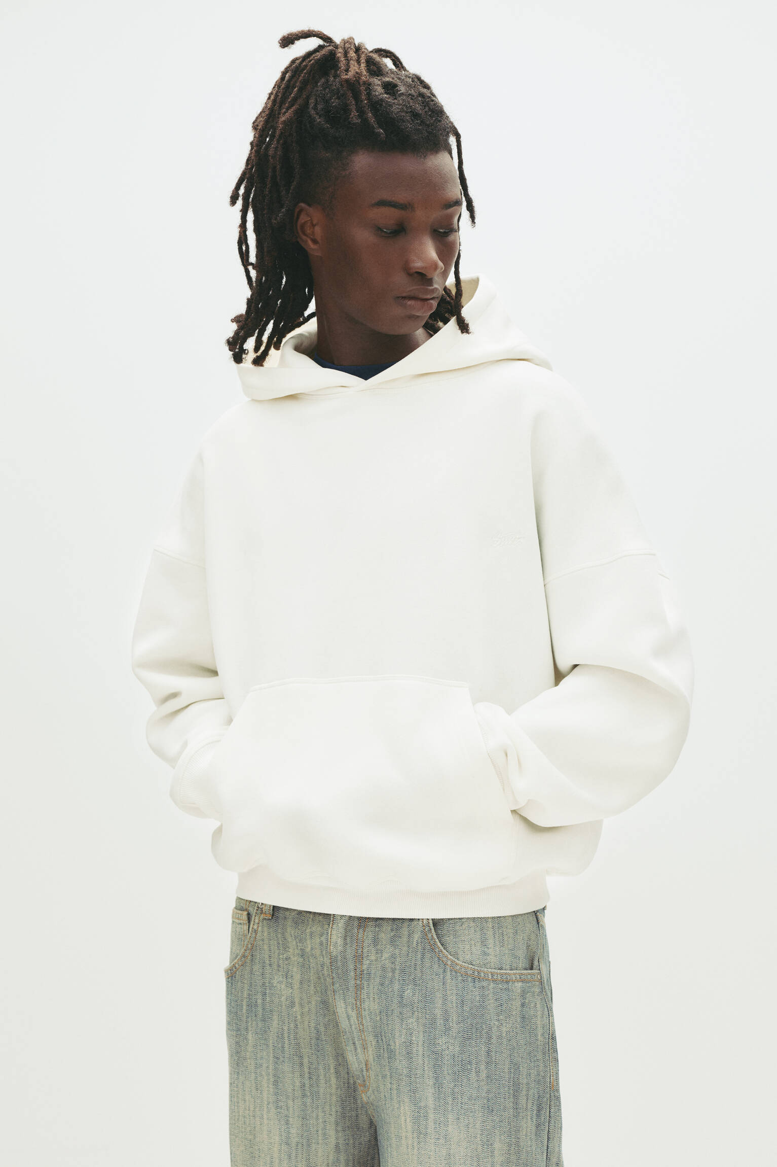 Sweat à capuche brodé STWD - pull&bear