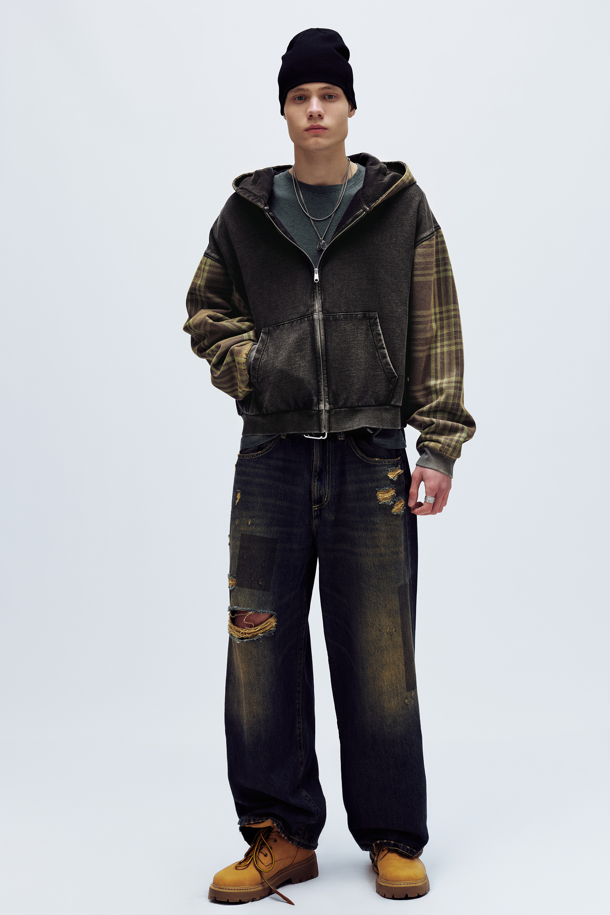 Checkered hoodie with zip