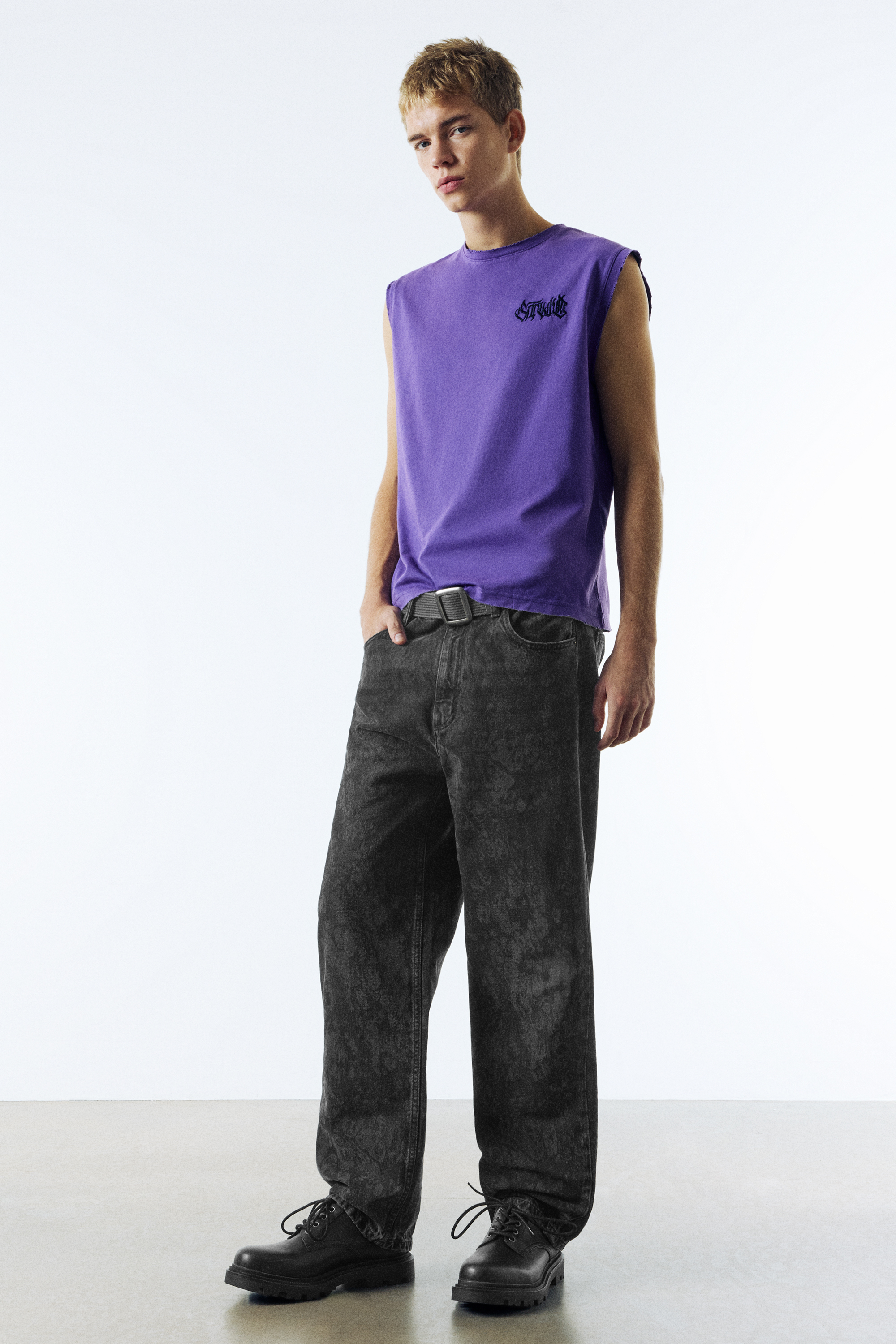 Τζιν παντελόνι baggy με laser print