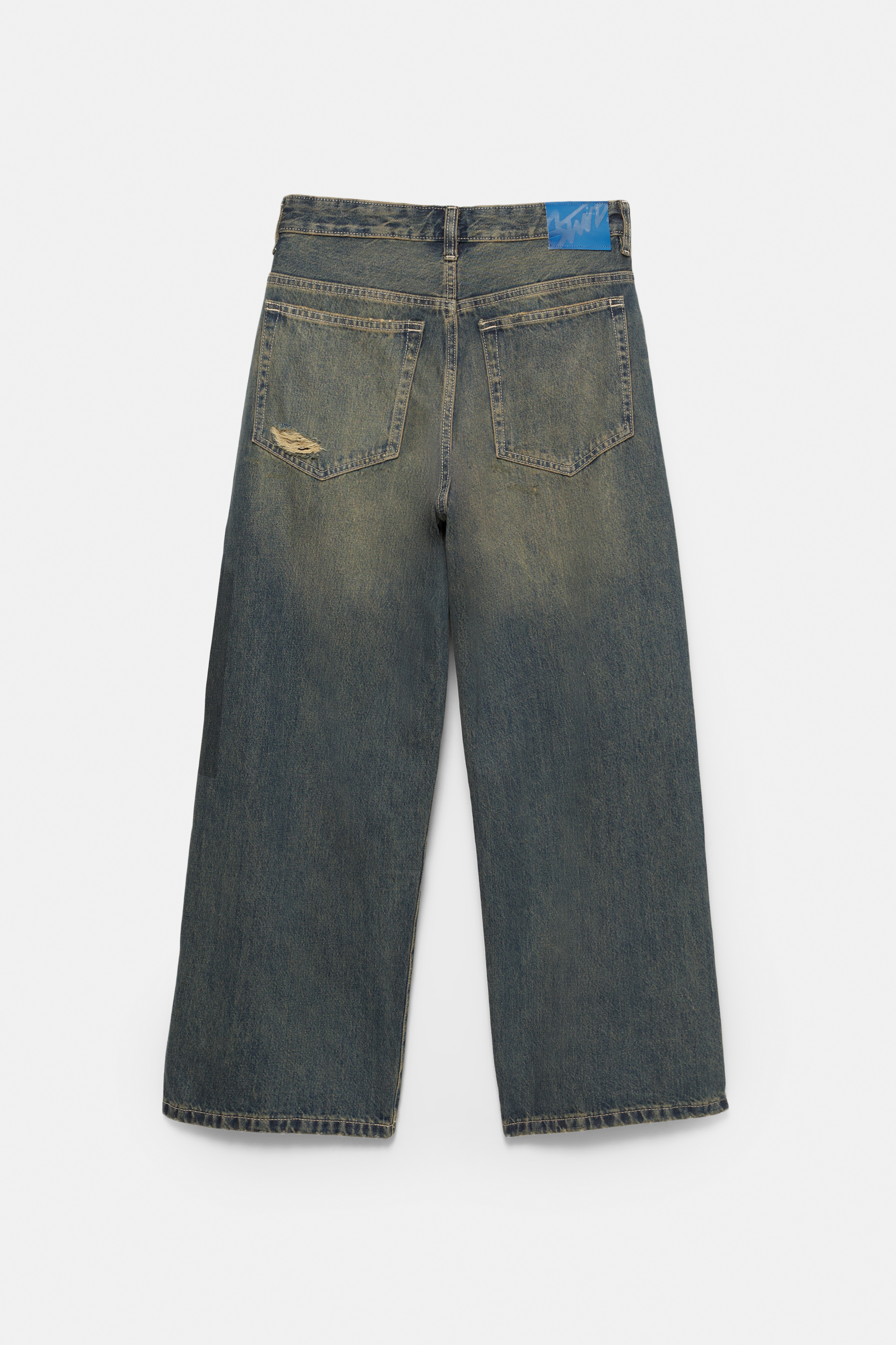 Jeans mit Weitem Bein und Rissen
