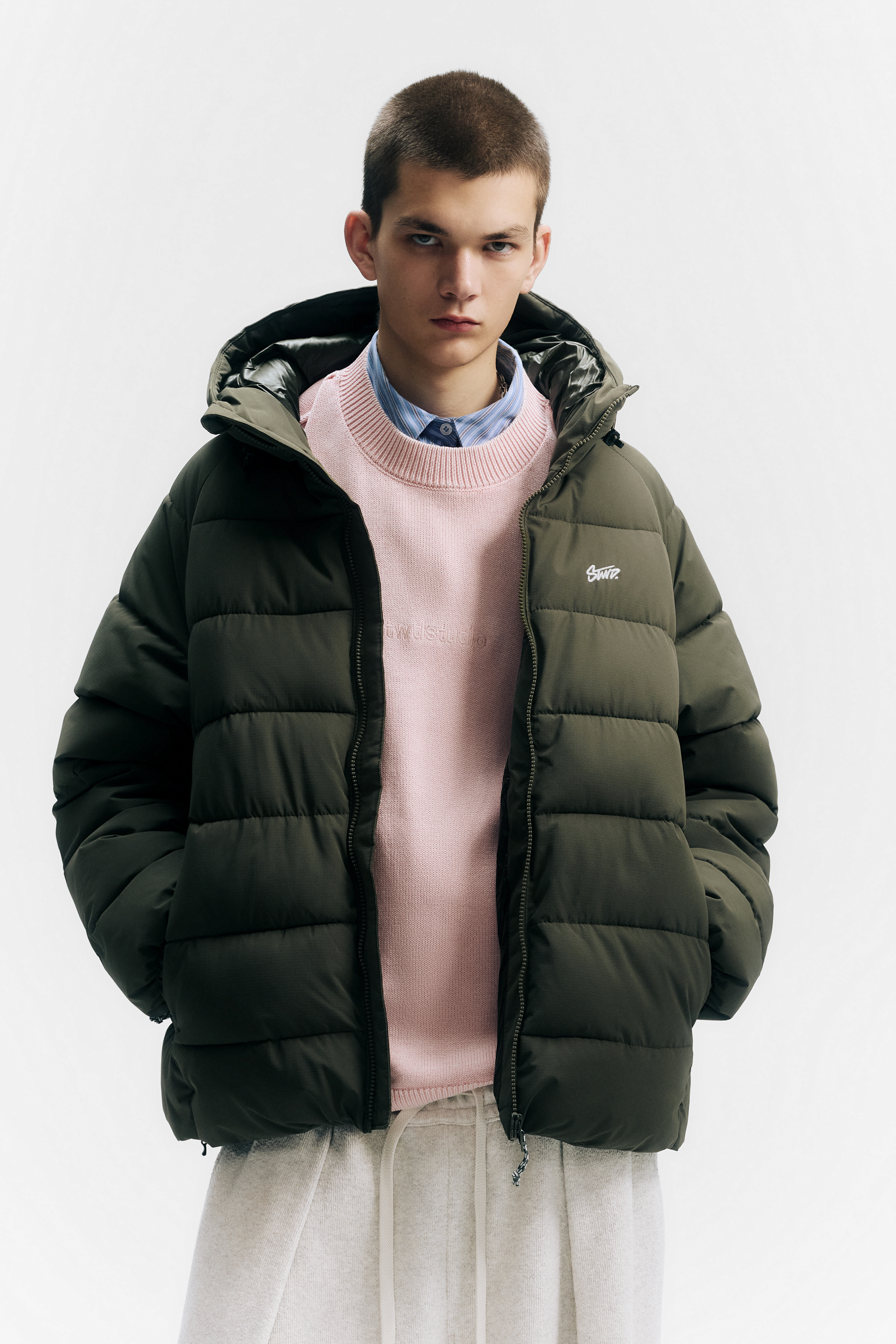 جاكيت مبطن بغطاء رأس STWD