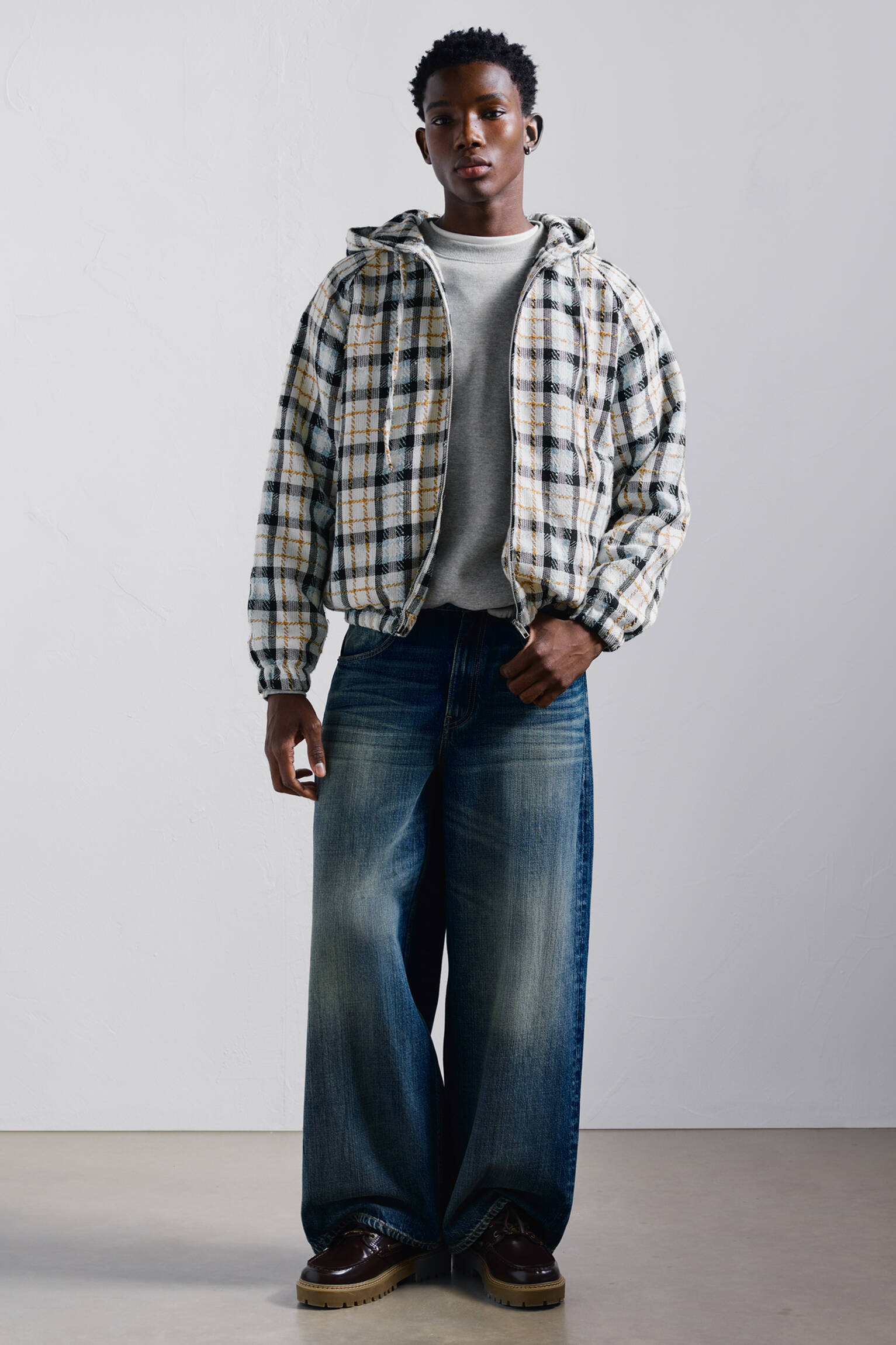 Veste à carreaux à capuche - pull&bear