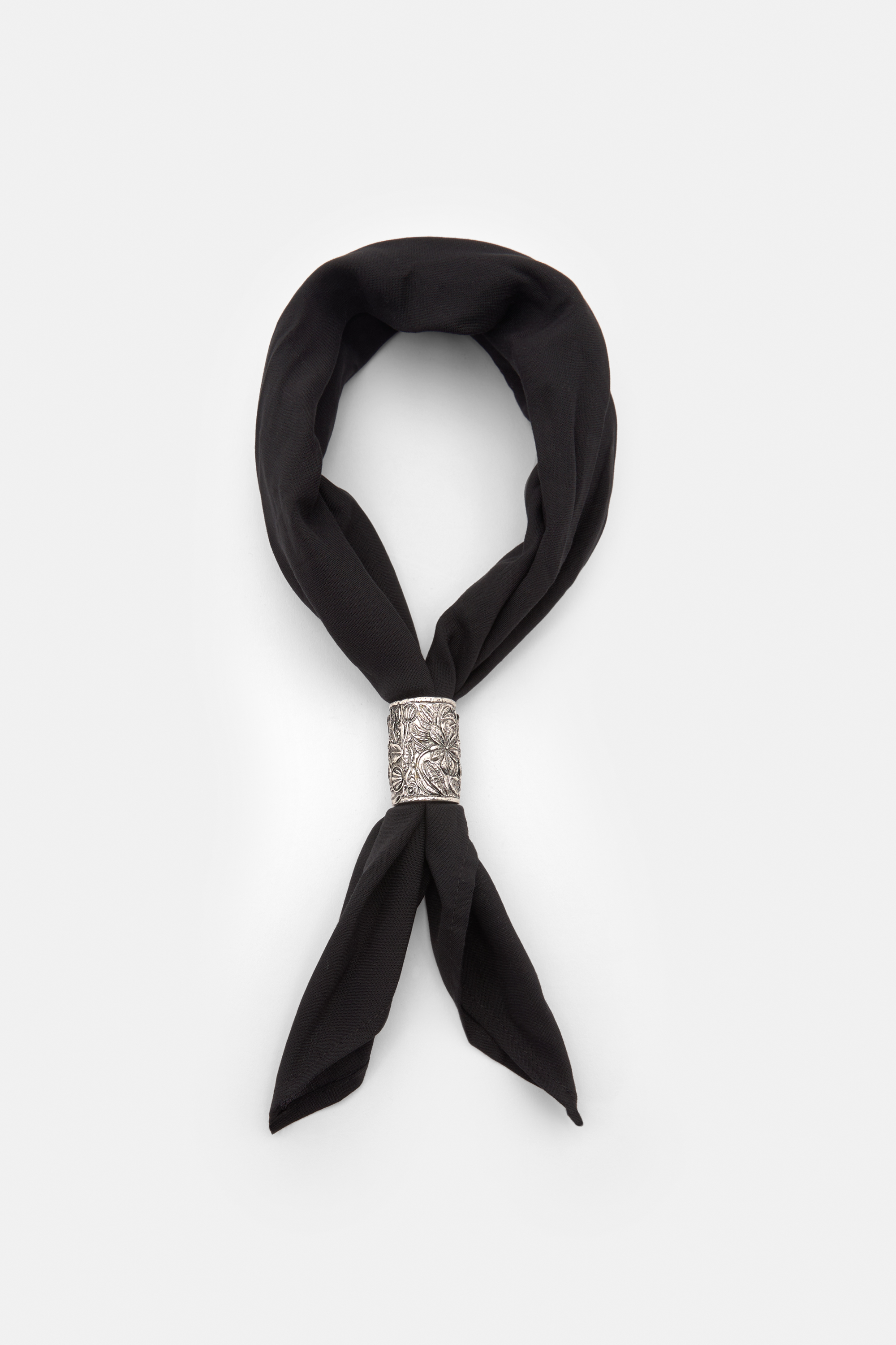 Metallic ring bandanna scarf