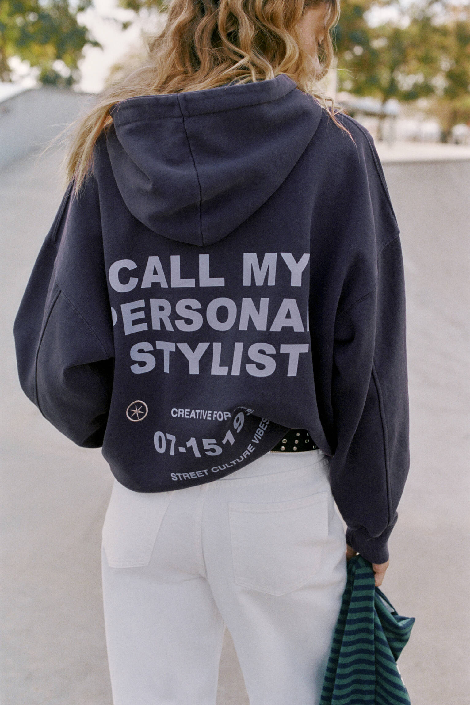 Personal Stylist kapüşonlu sweatshirt - Görsel 20