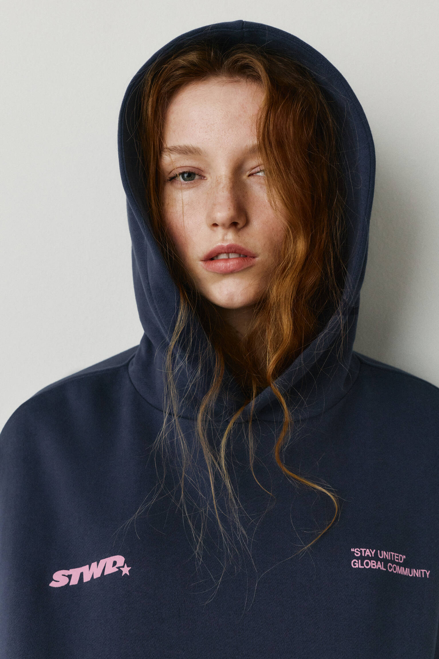 Kapüşonlu STWD yıldız sweatshirt - Görsel 18