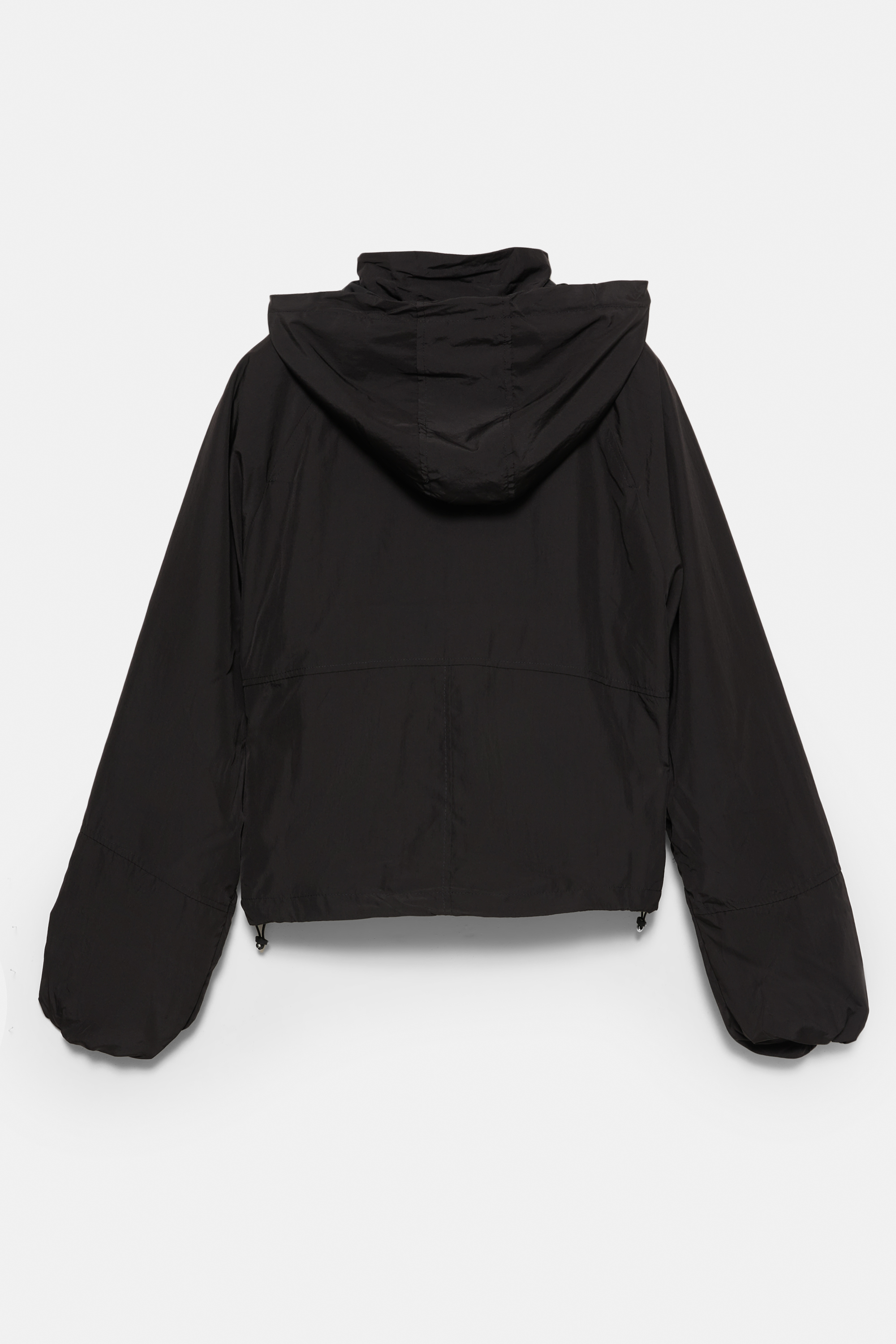 Short lightweight jacket with hood