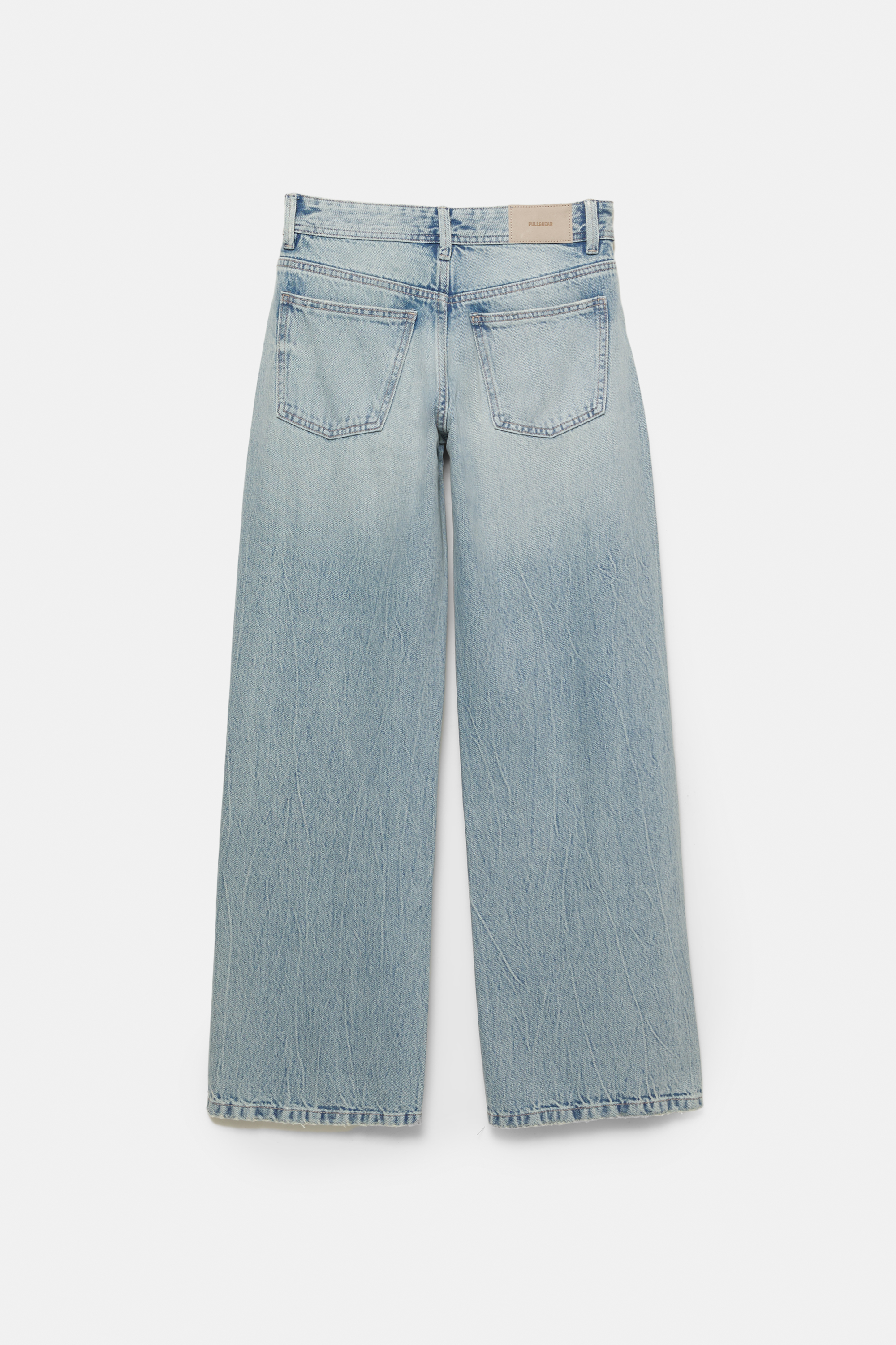 Gerade geschnittene Jeans mit tiefem Bund