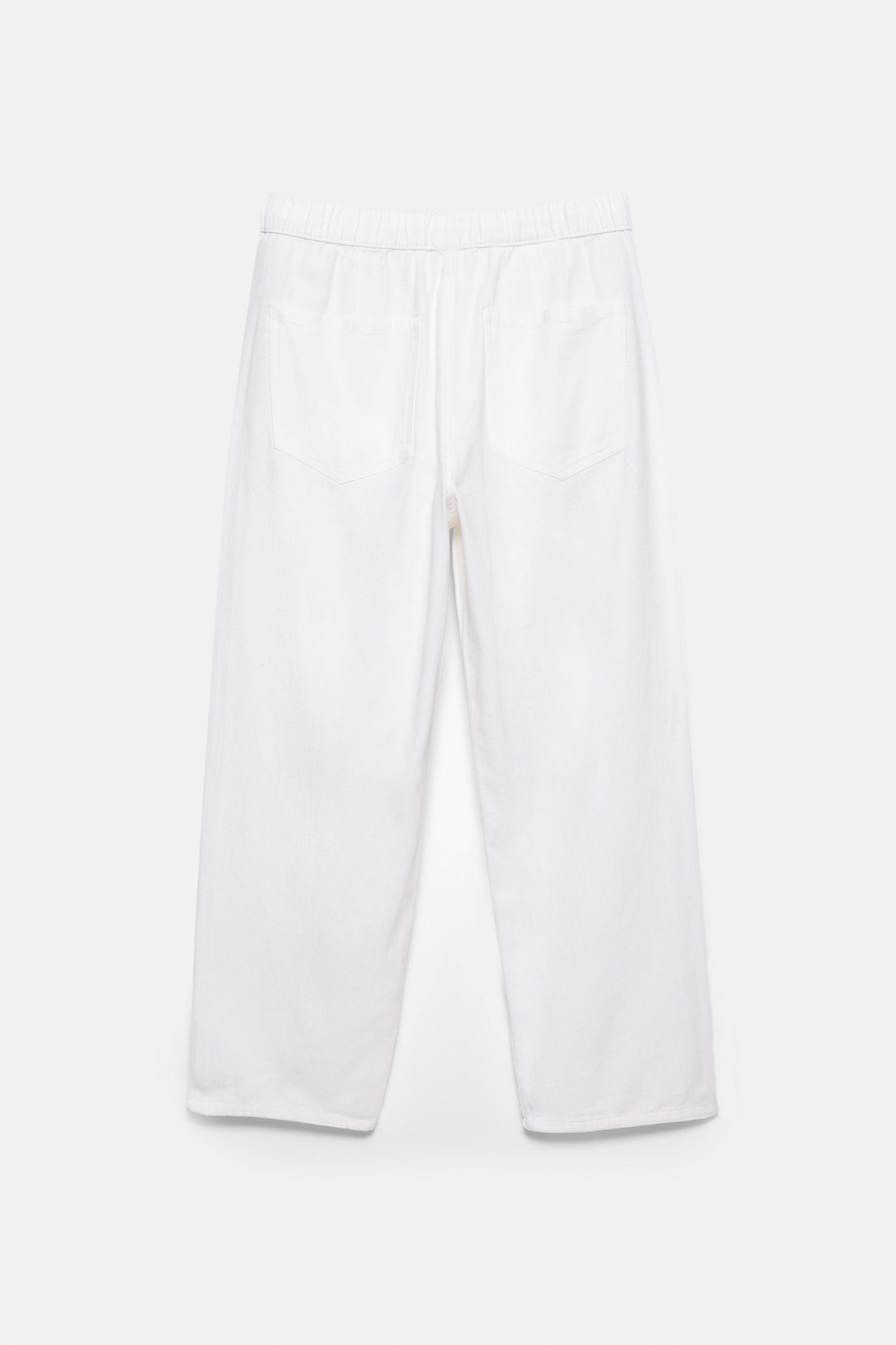 جينز فضفاض بخصر متوسط