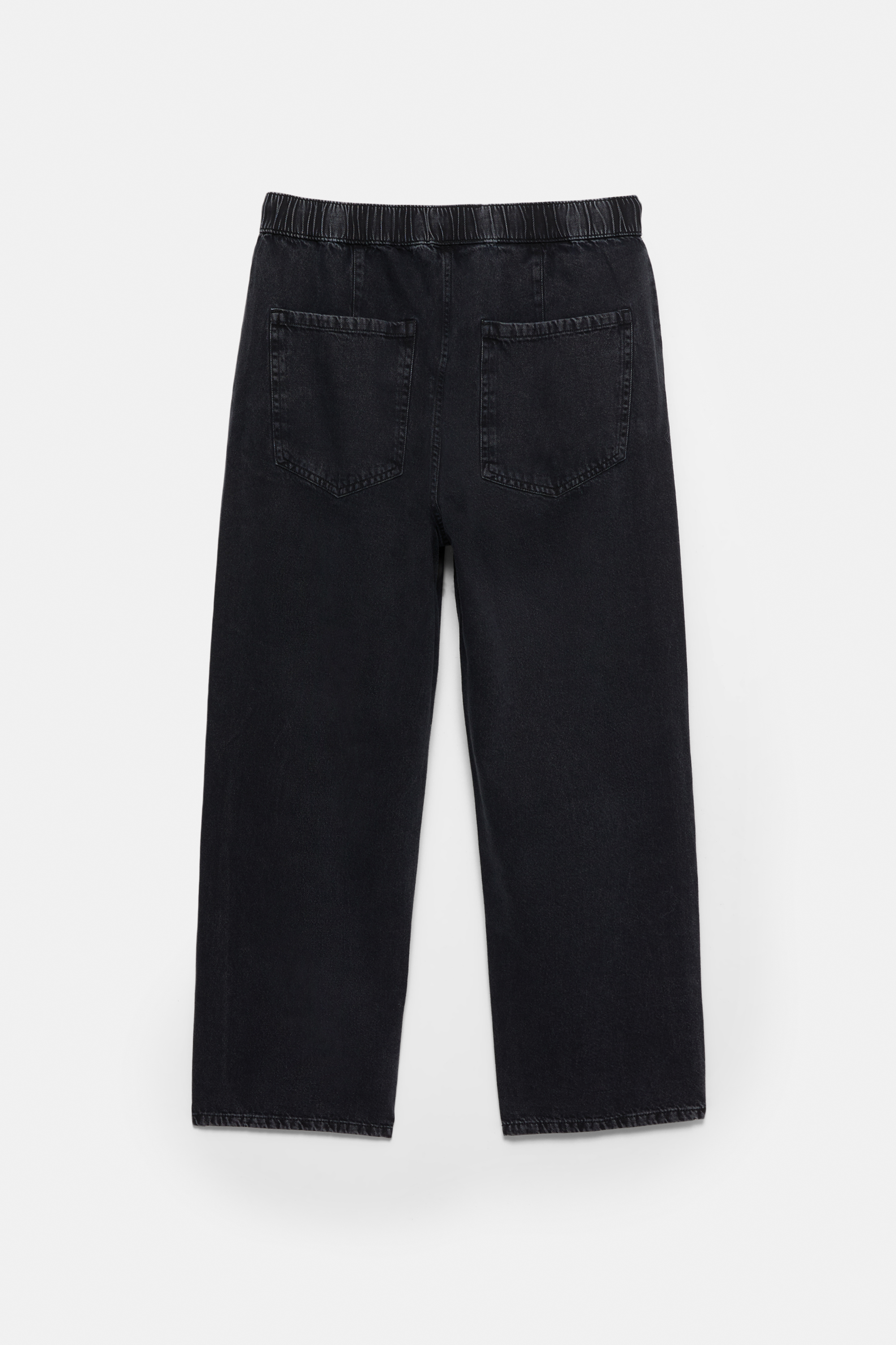 جينز فضفاض بخصر متوسط