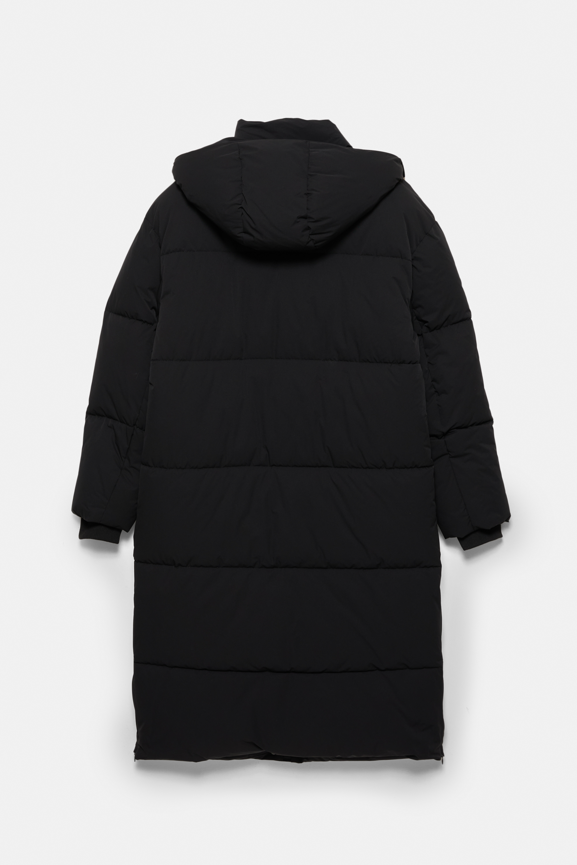 Water-repellent puffer coat