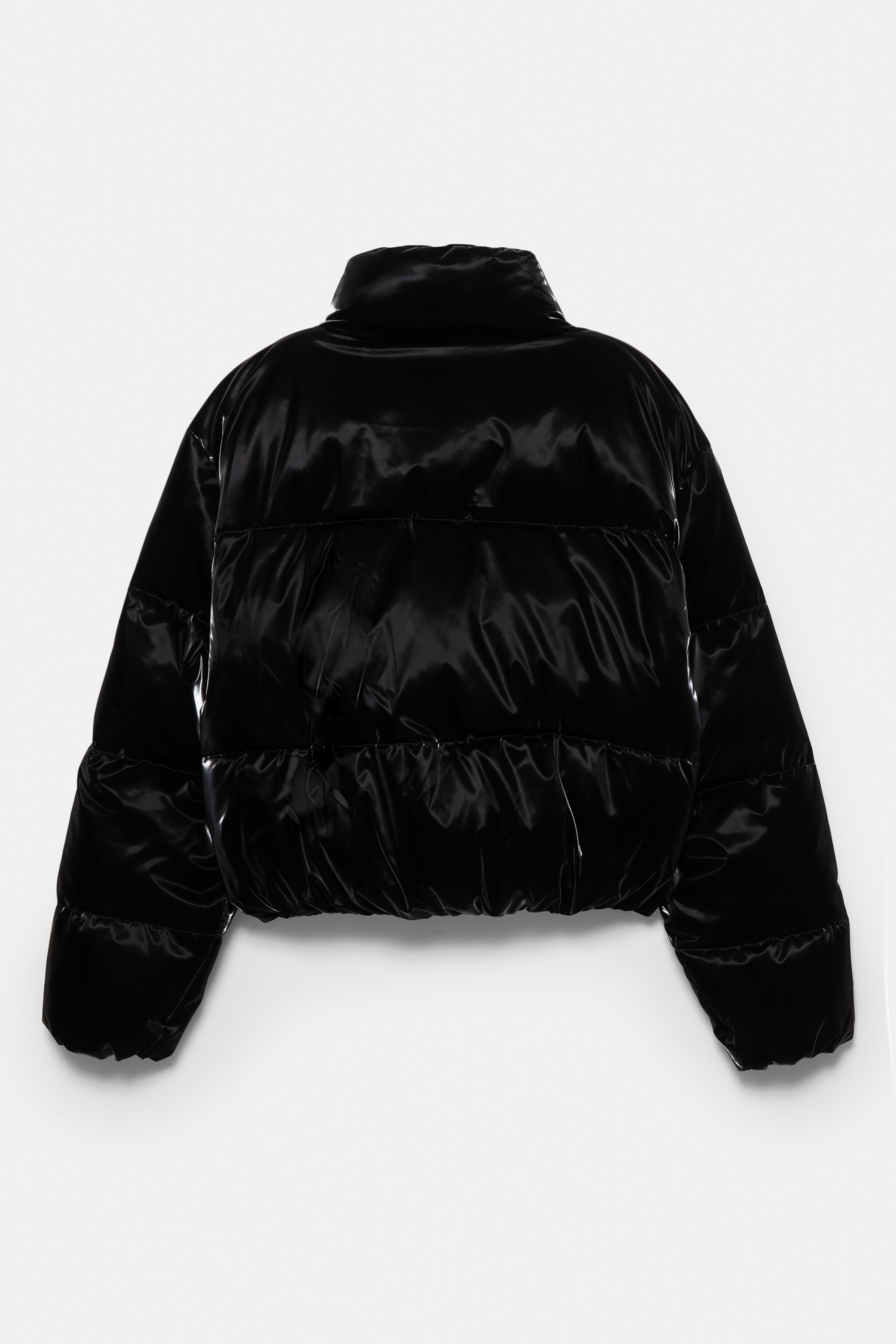 Läikiv tepitud jope