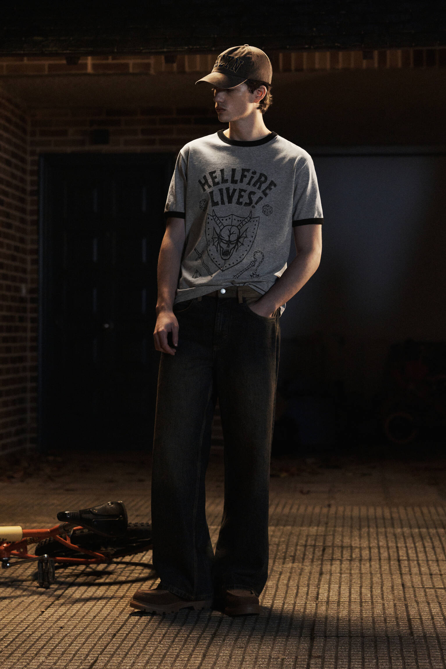 Hellfire Lives Stranger Things t-shirt - Görsel 15