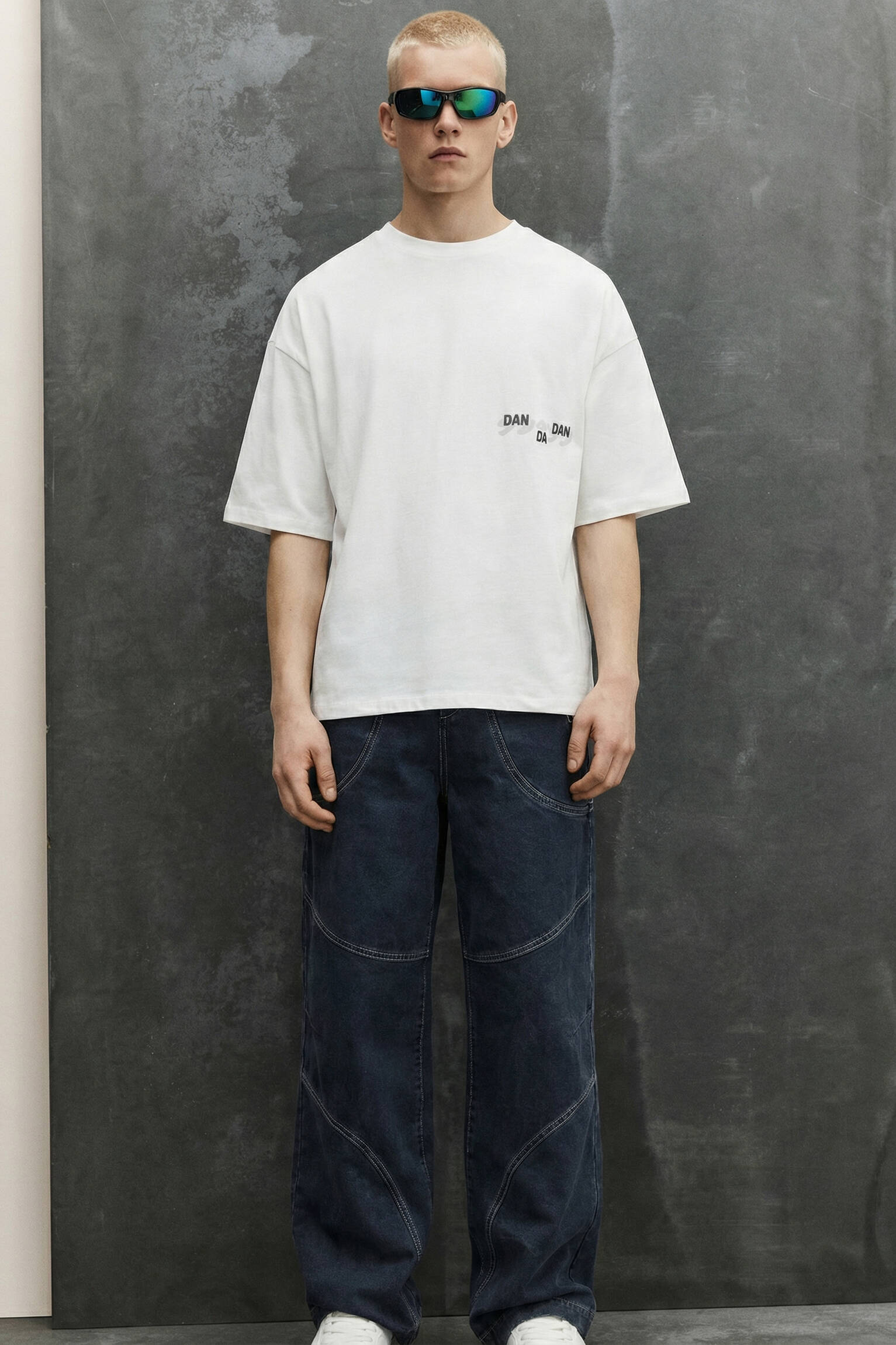 ARTIKEL VON DAN T P LAG intelligence overview