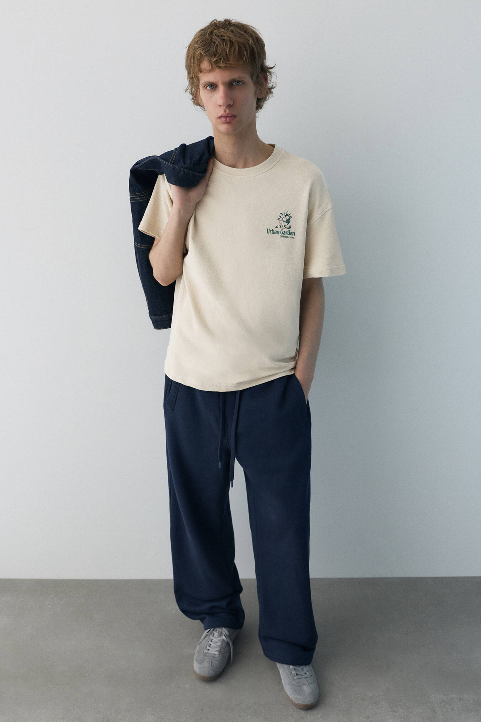 Grafik baskılı dokulu t-shirt - Görsel 20