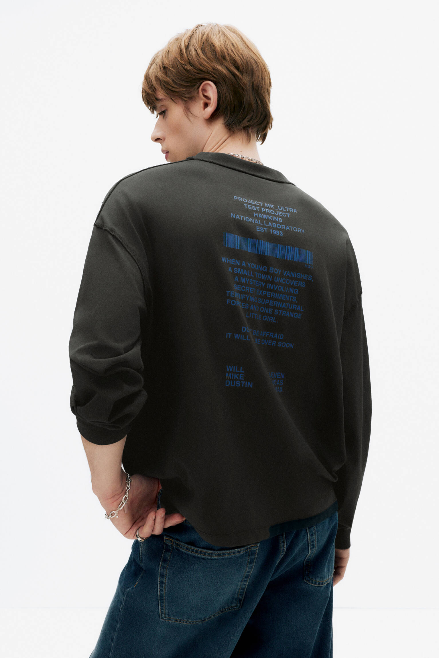 Pull & Bear Stranger Things kapüşonlu sweatshirt - Fiyatı, Yorumları