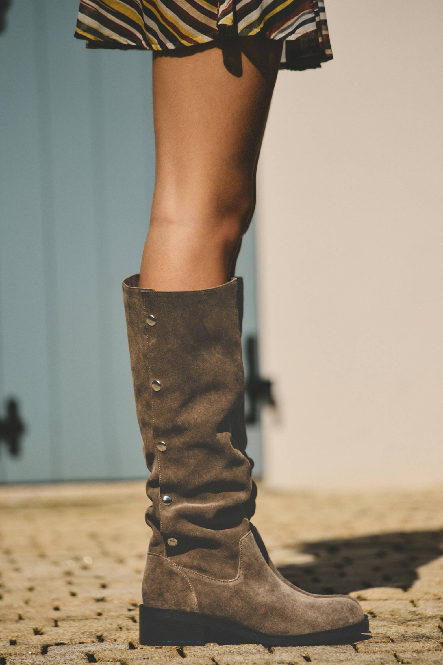 Zımbalı deri yüksek çizme - Görsel 33