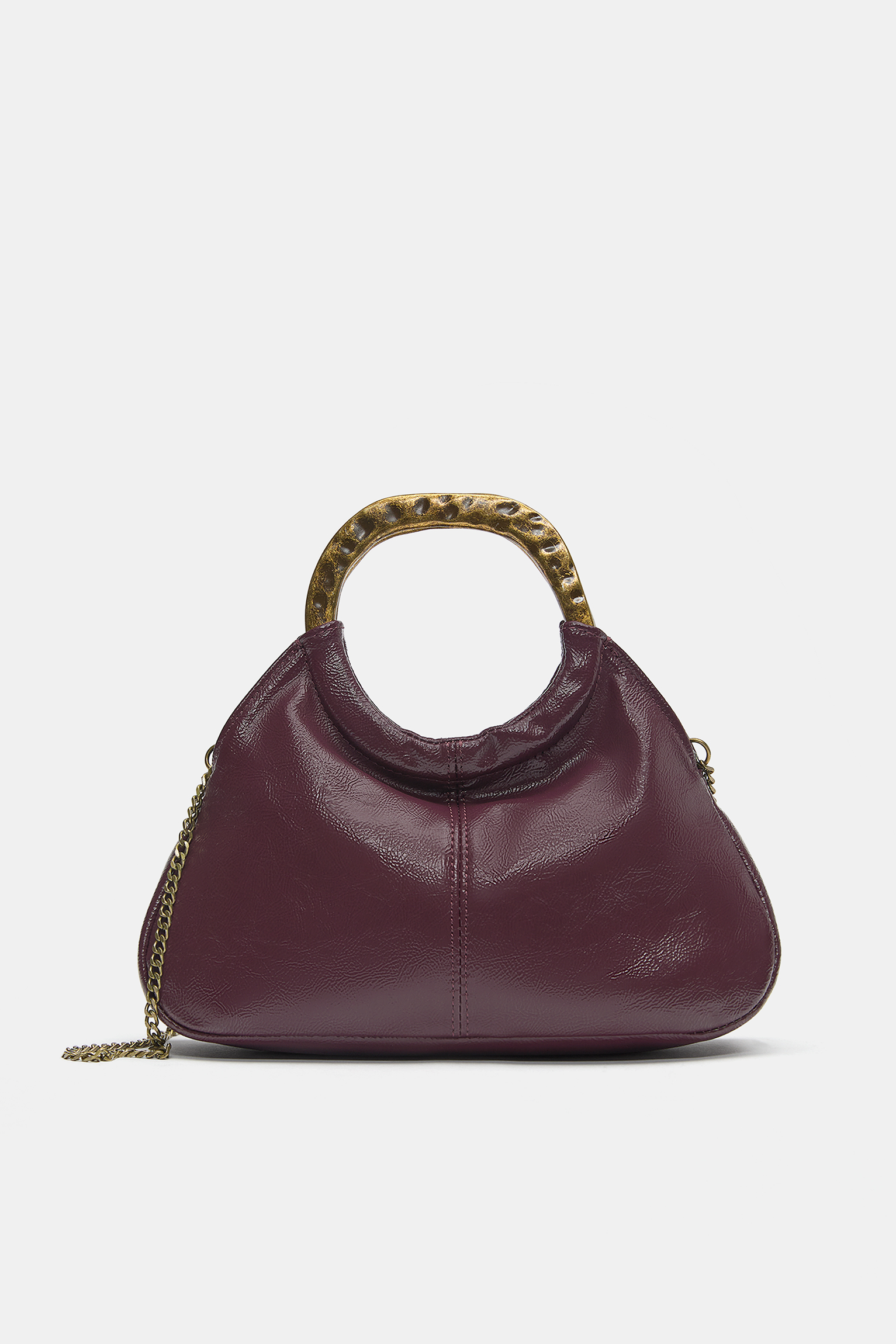 Bolsa de mão com alça metálica