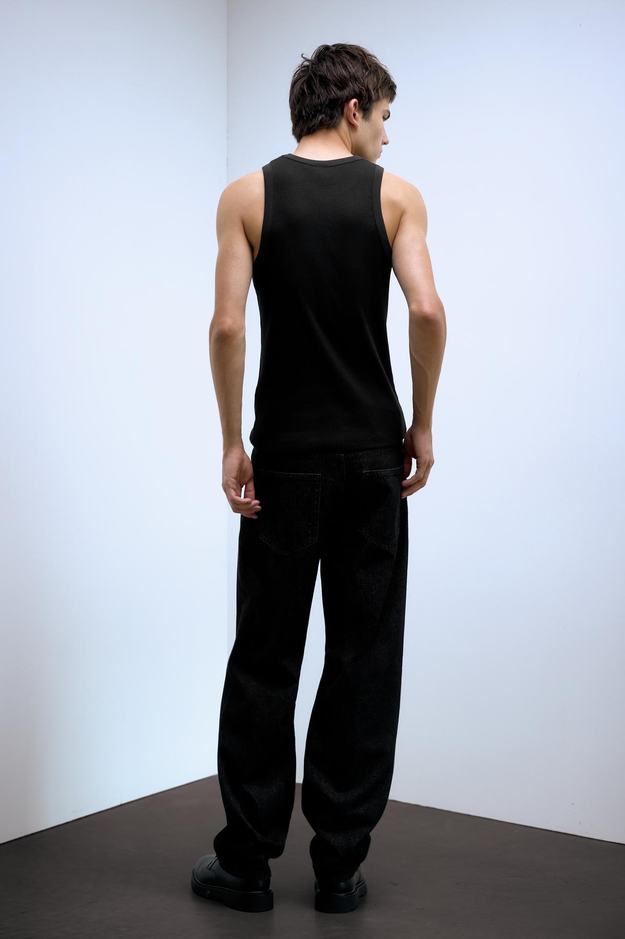 Studded vest top — Black