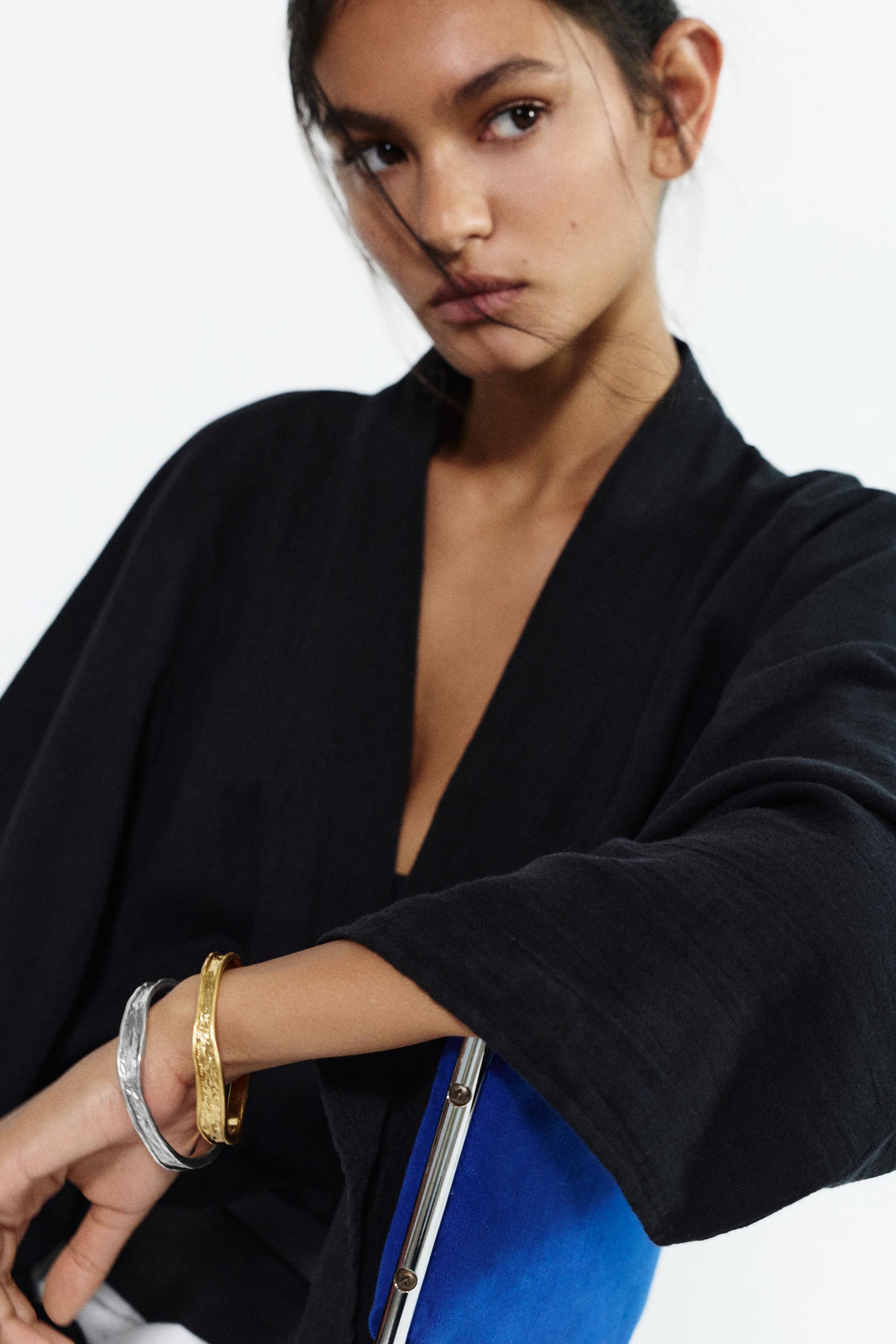 Pack of 2 textured bracelets — Gold