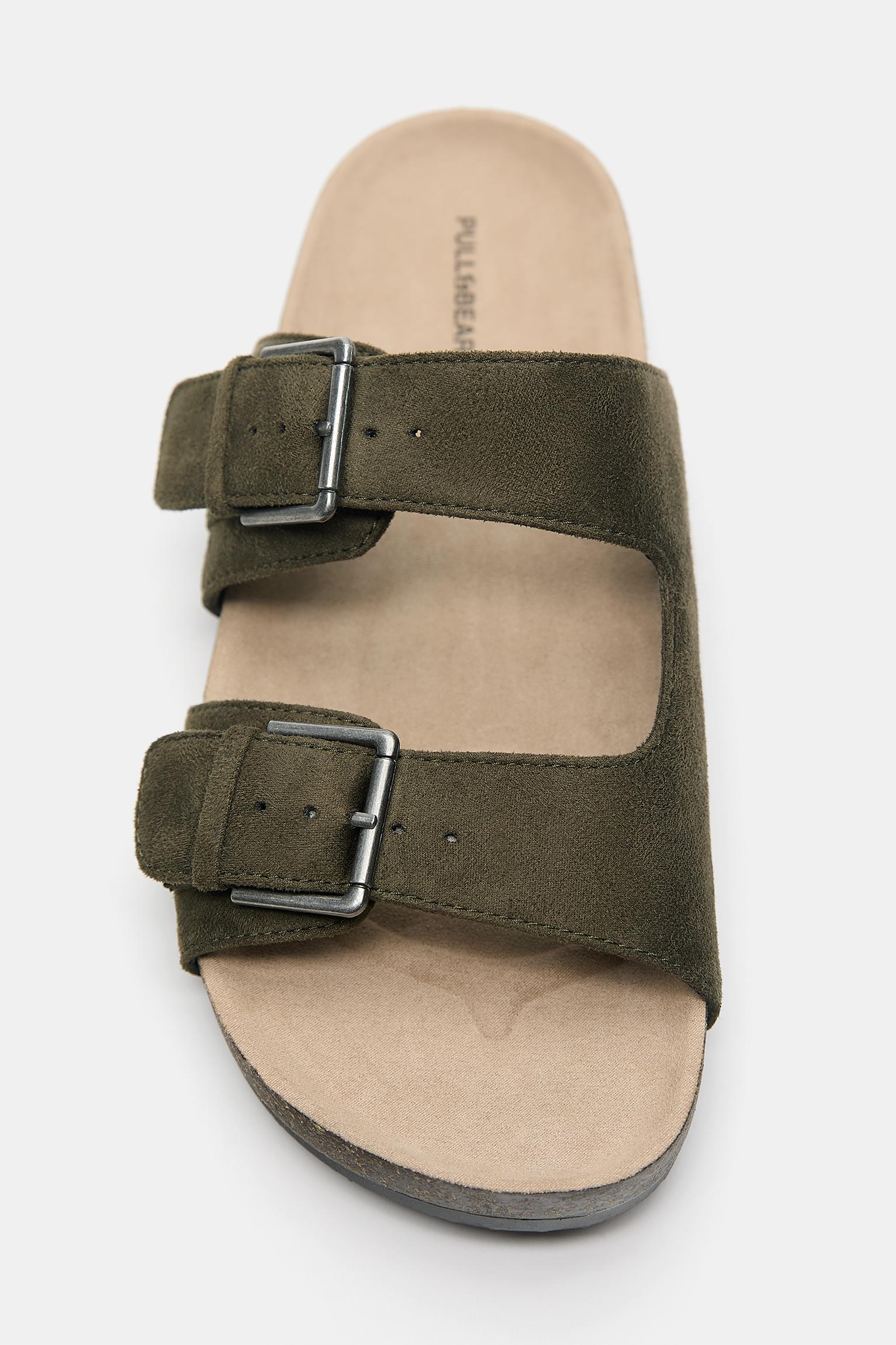 Buckled sandals — Khaki