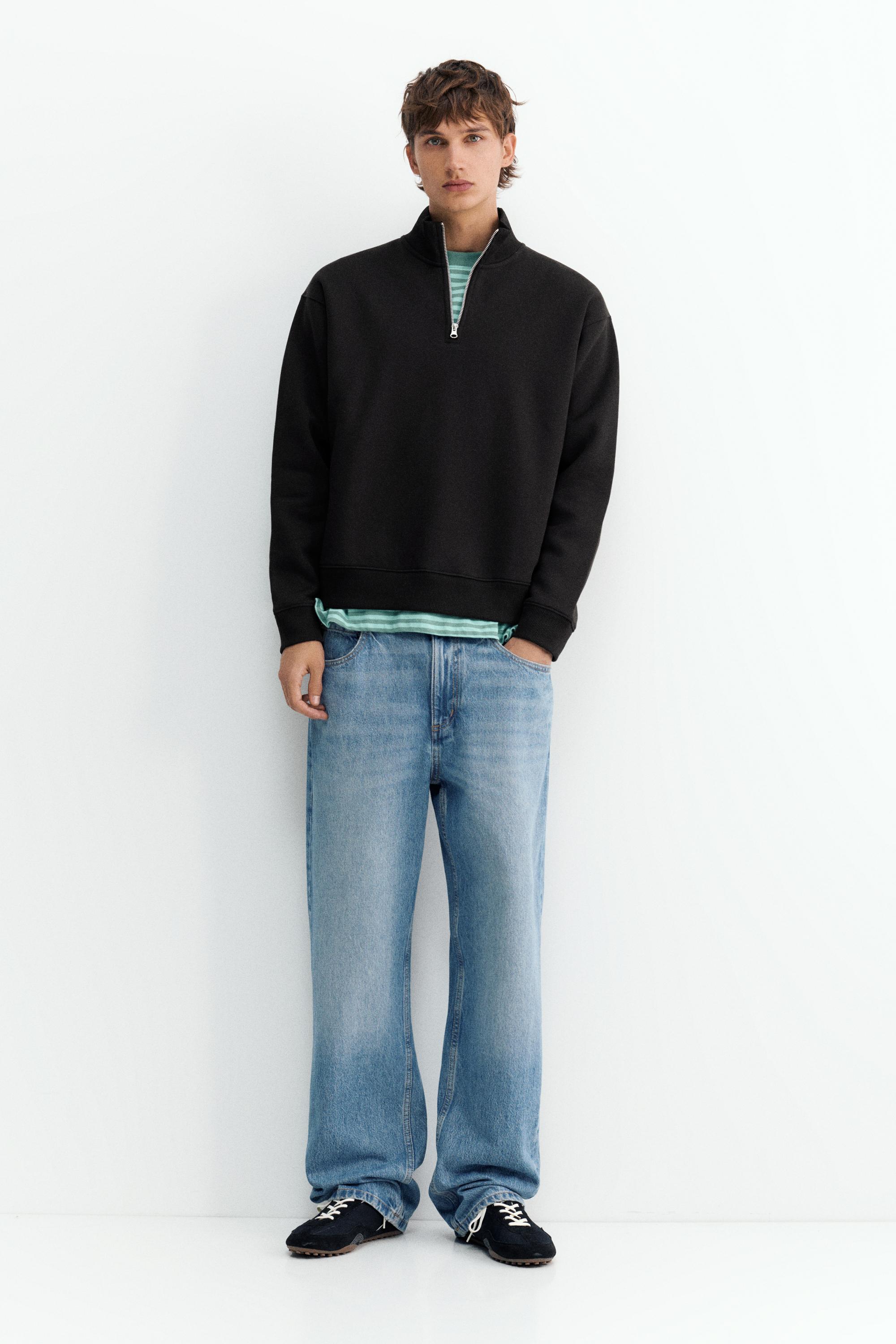 Quarter-zip sweatshirt — Black