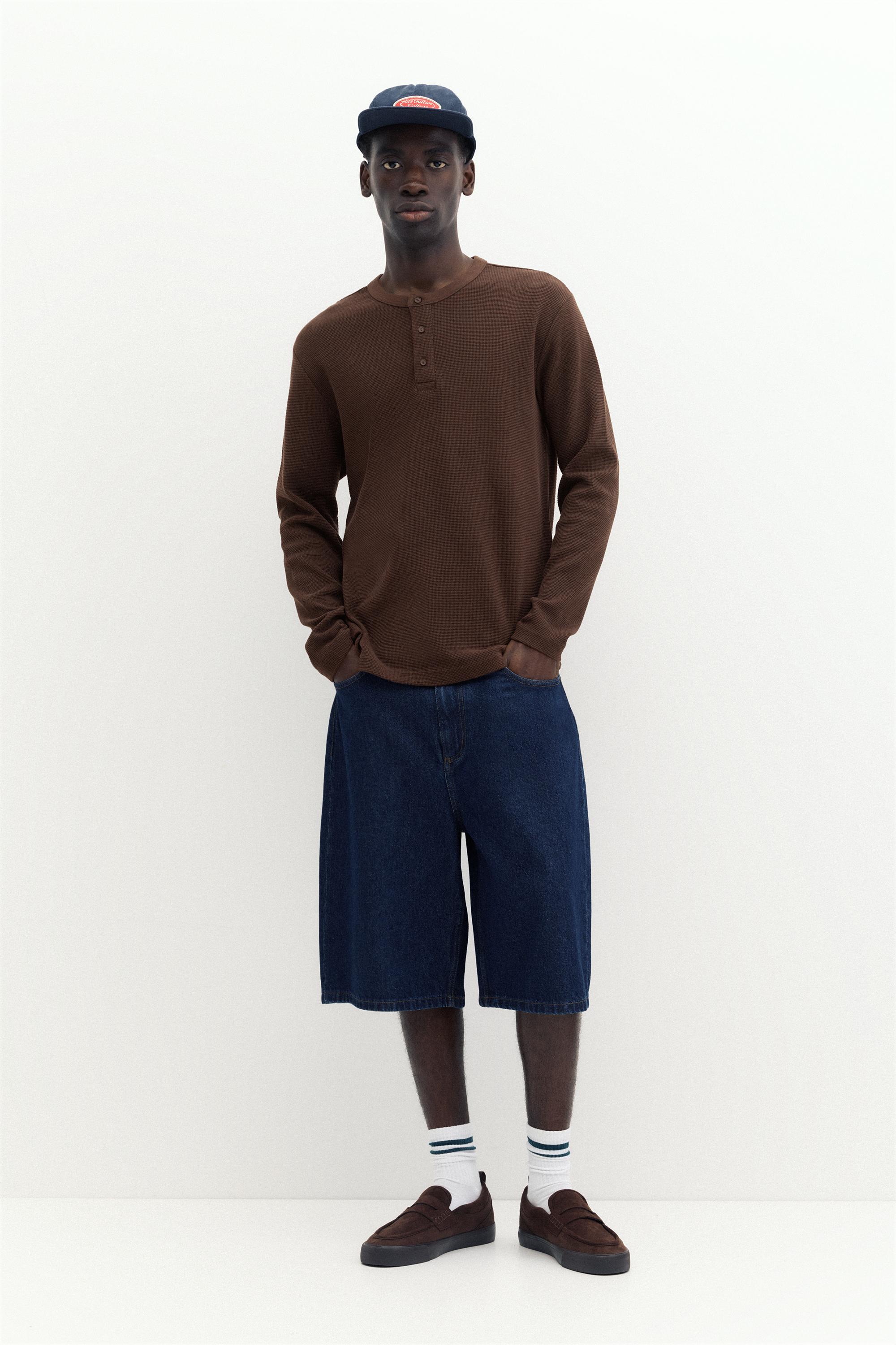 Waffle-knit long sleeve T-shirt — Brown