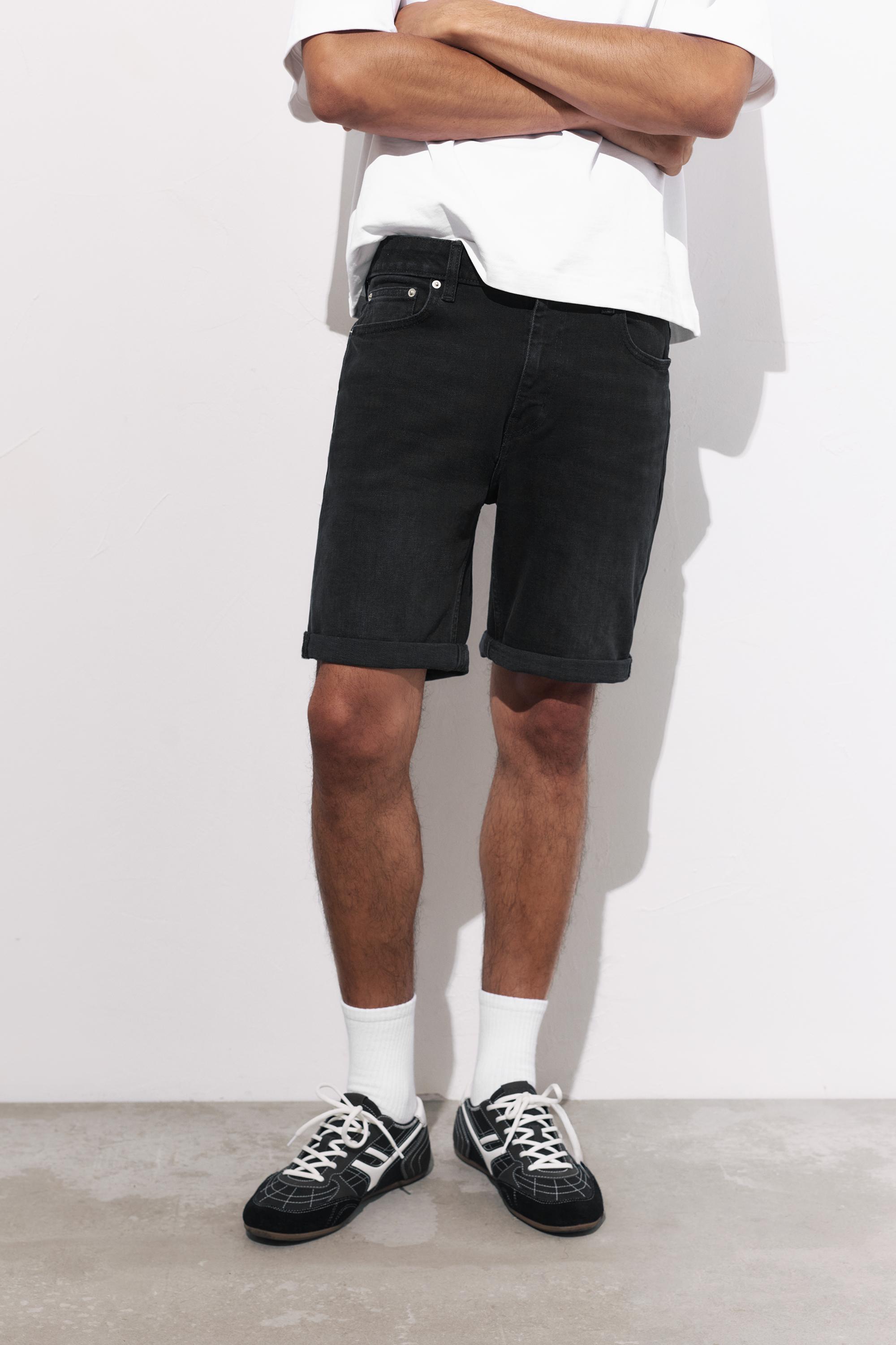 Basic slim-fit denim Bermuda shorts — Faded black