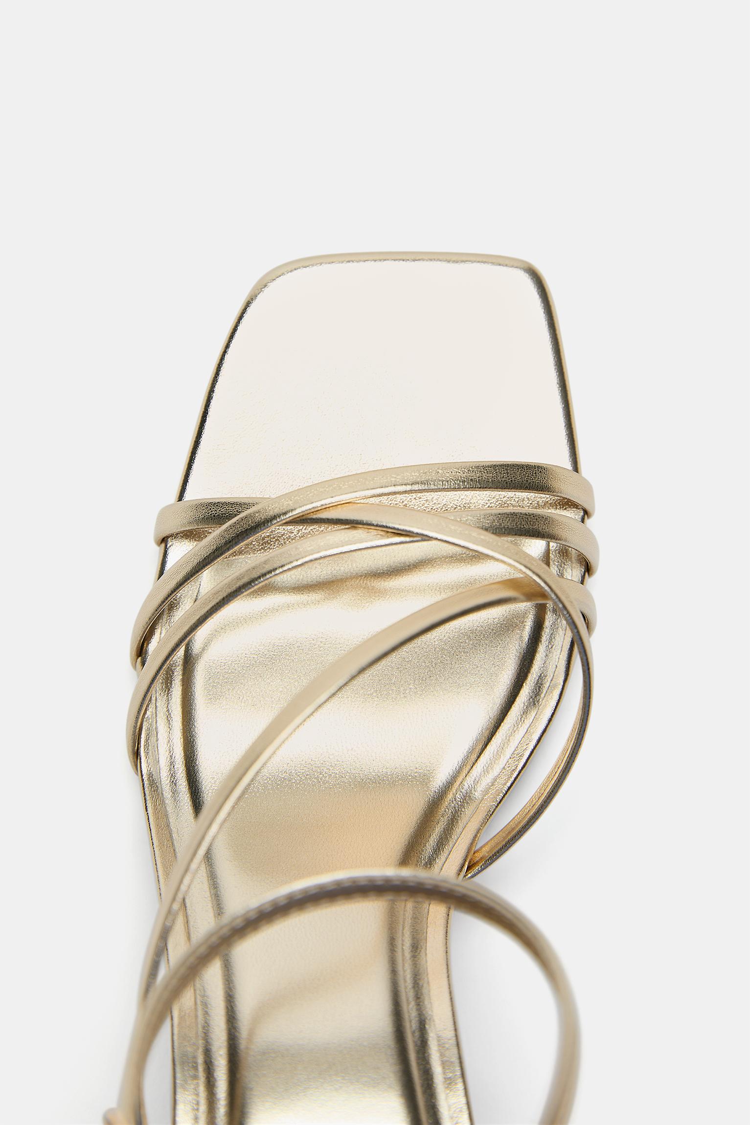 Strappy high-heel sandals — Gold