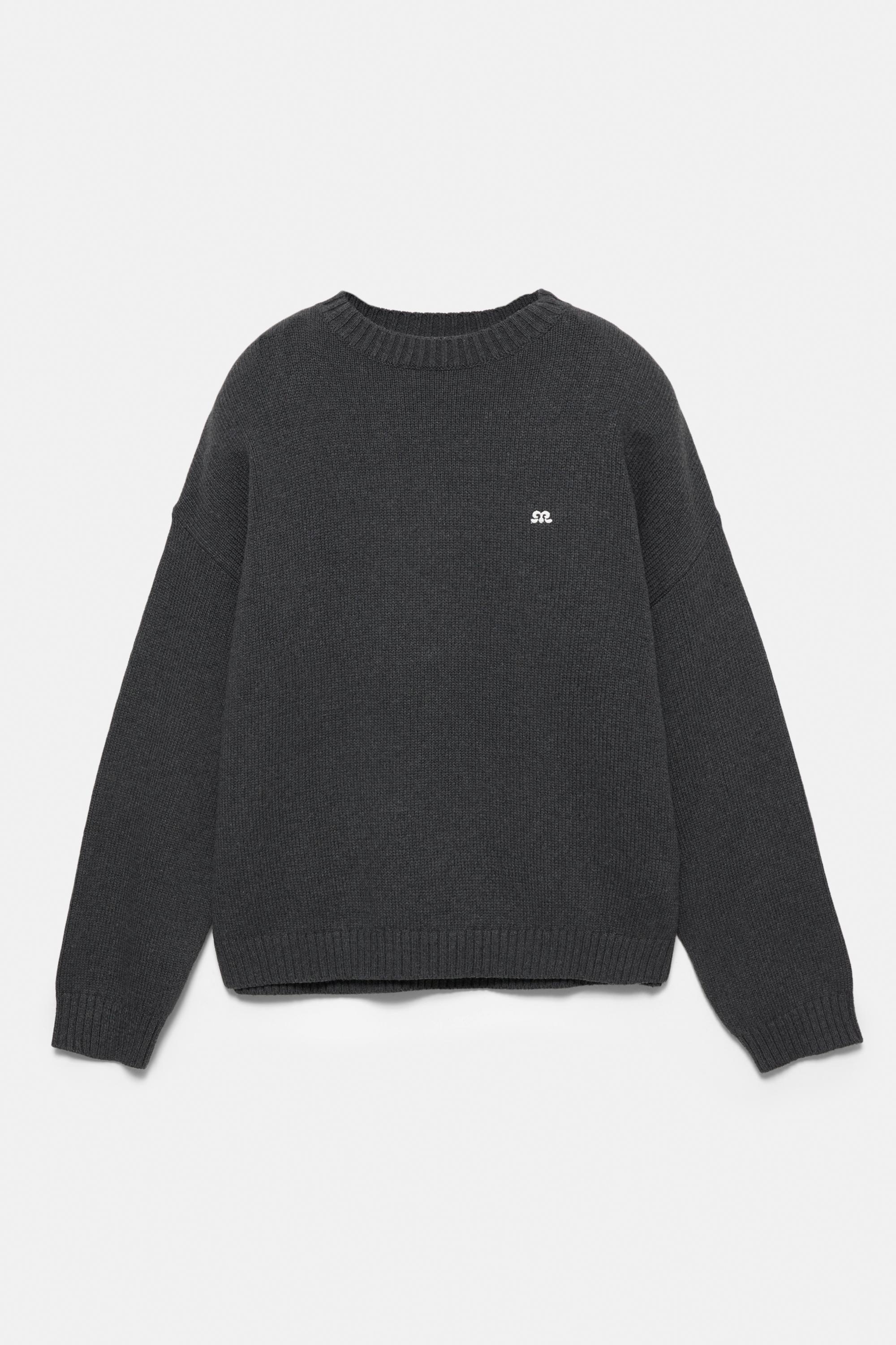Front embroidered jumper
