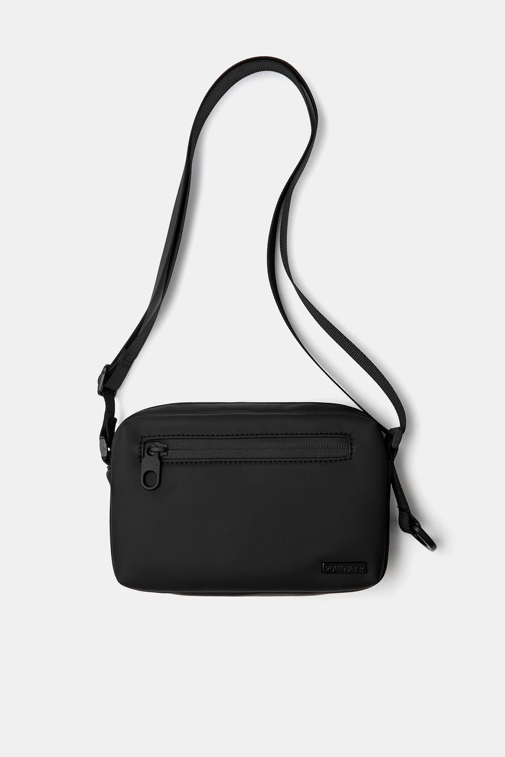 Bolso bandolera engomada PULL&BEAR