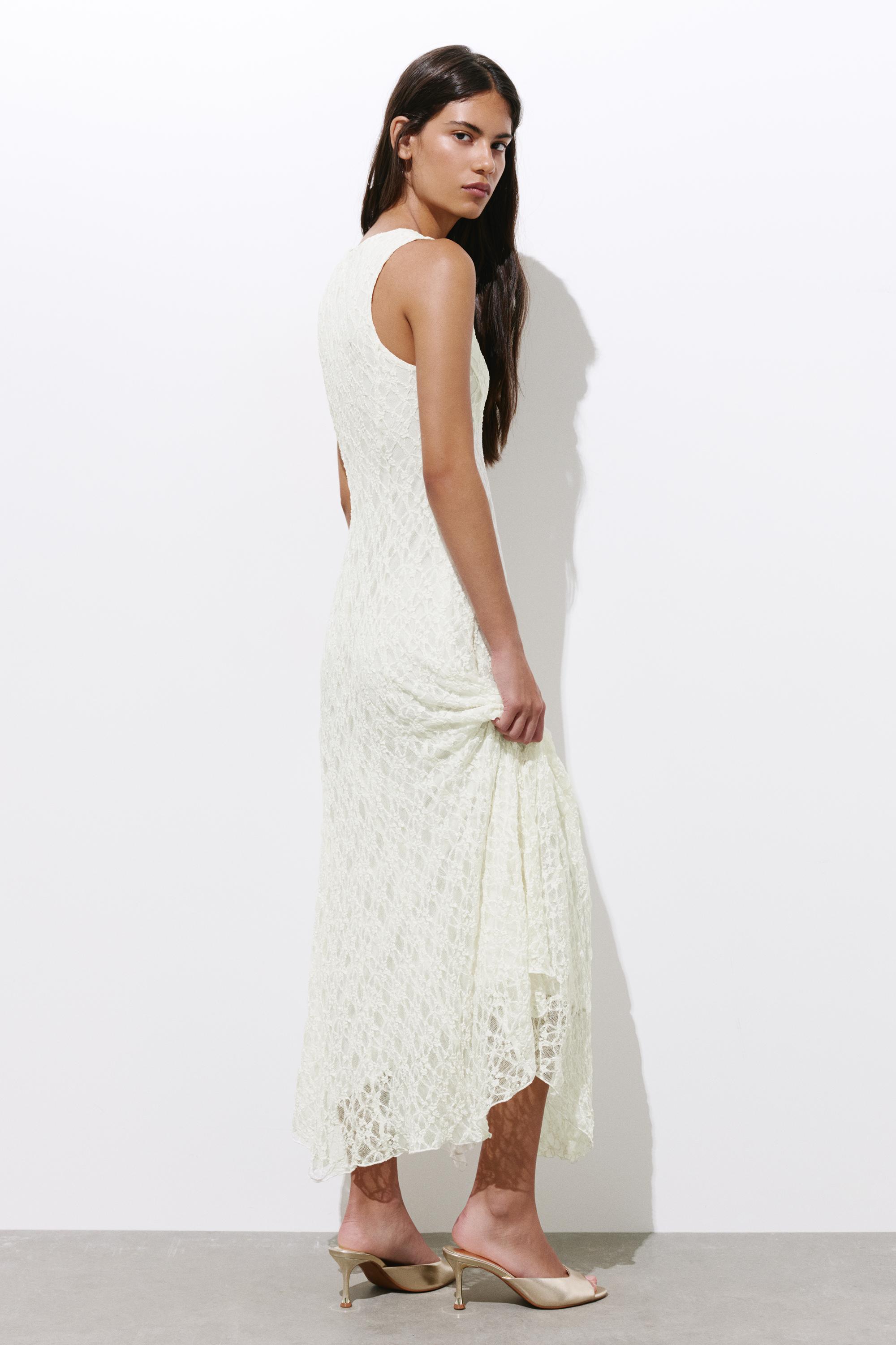 Fitted lace midi dress — Ecru