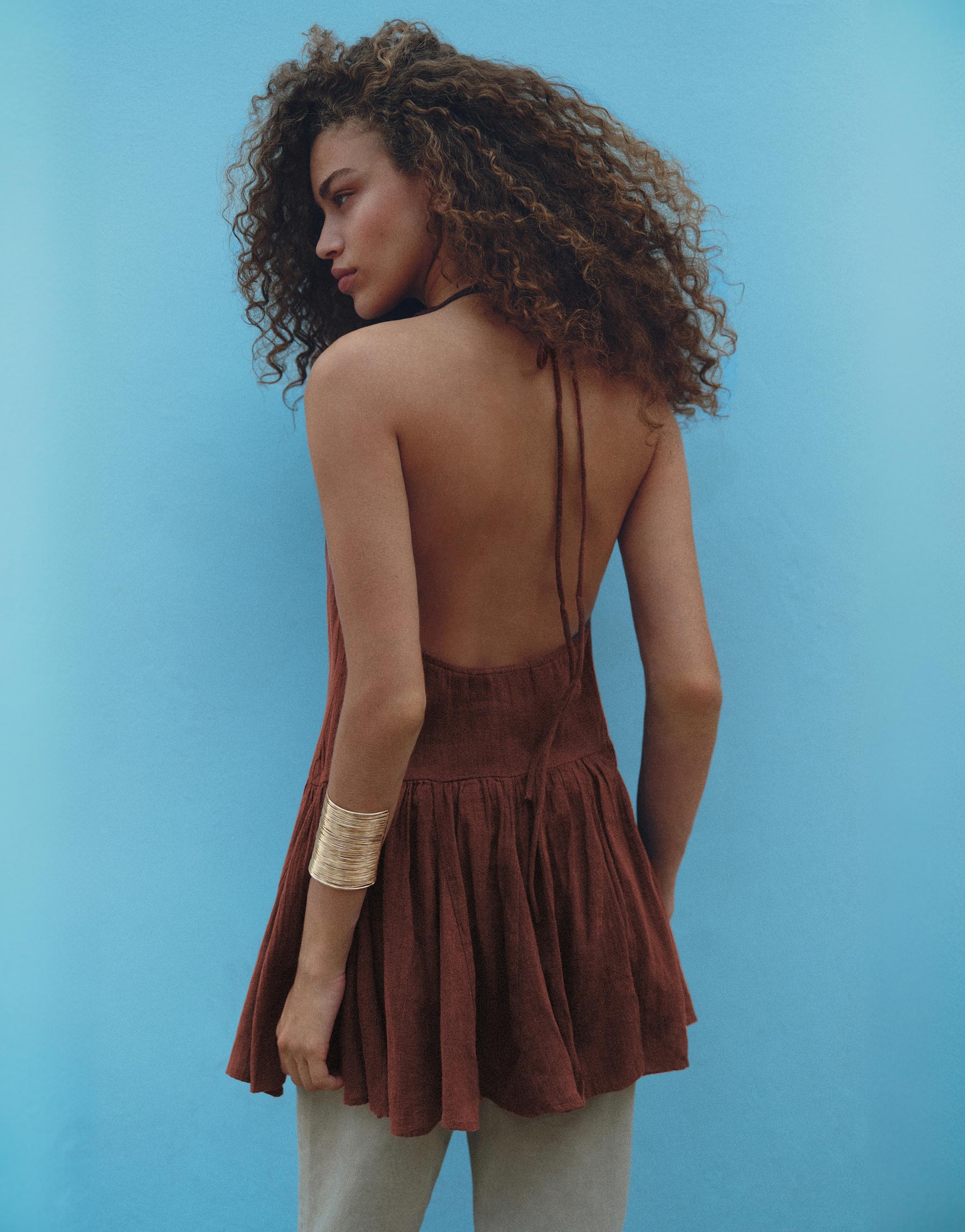 Surplice neckline short dress — Brown