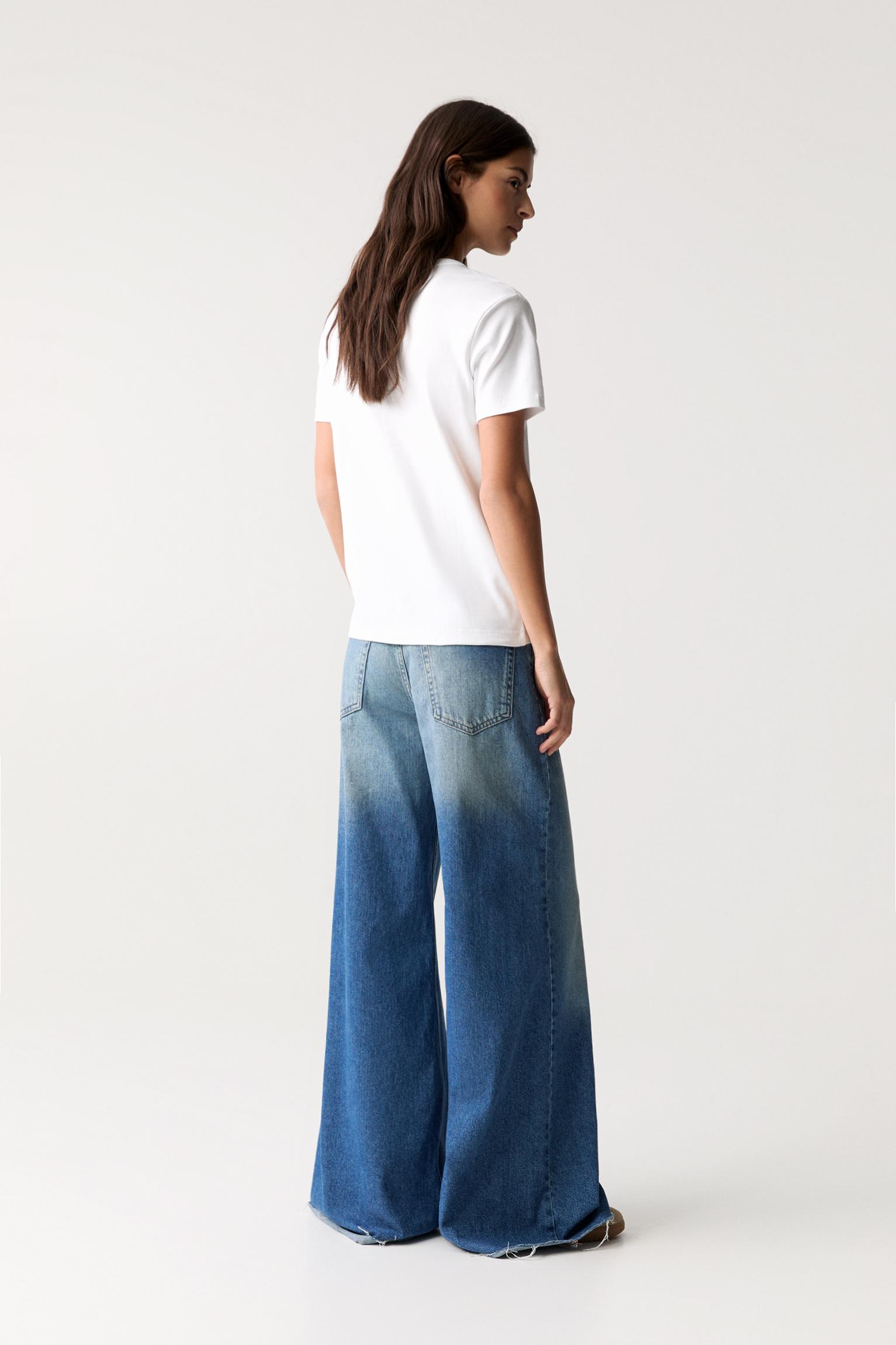 Basic short sleeve T-shirt — White