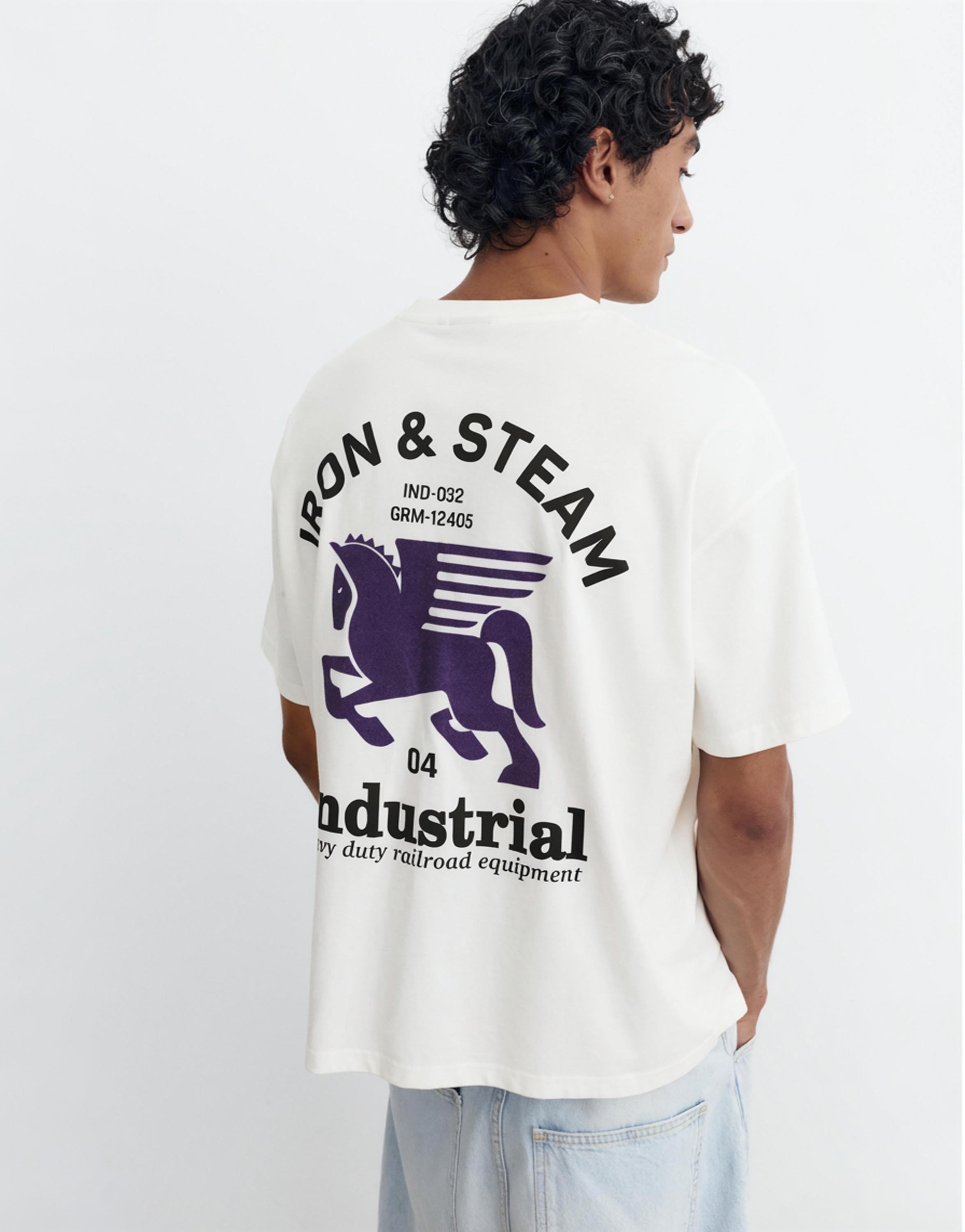 Boxy T-shirt with graphic embroidery — White