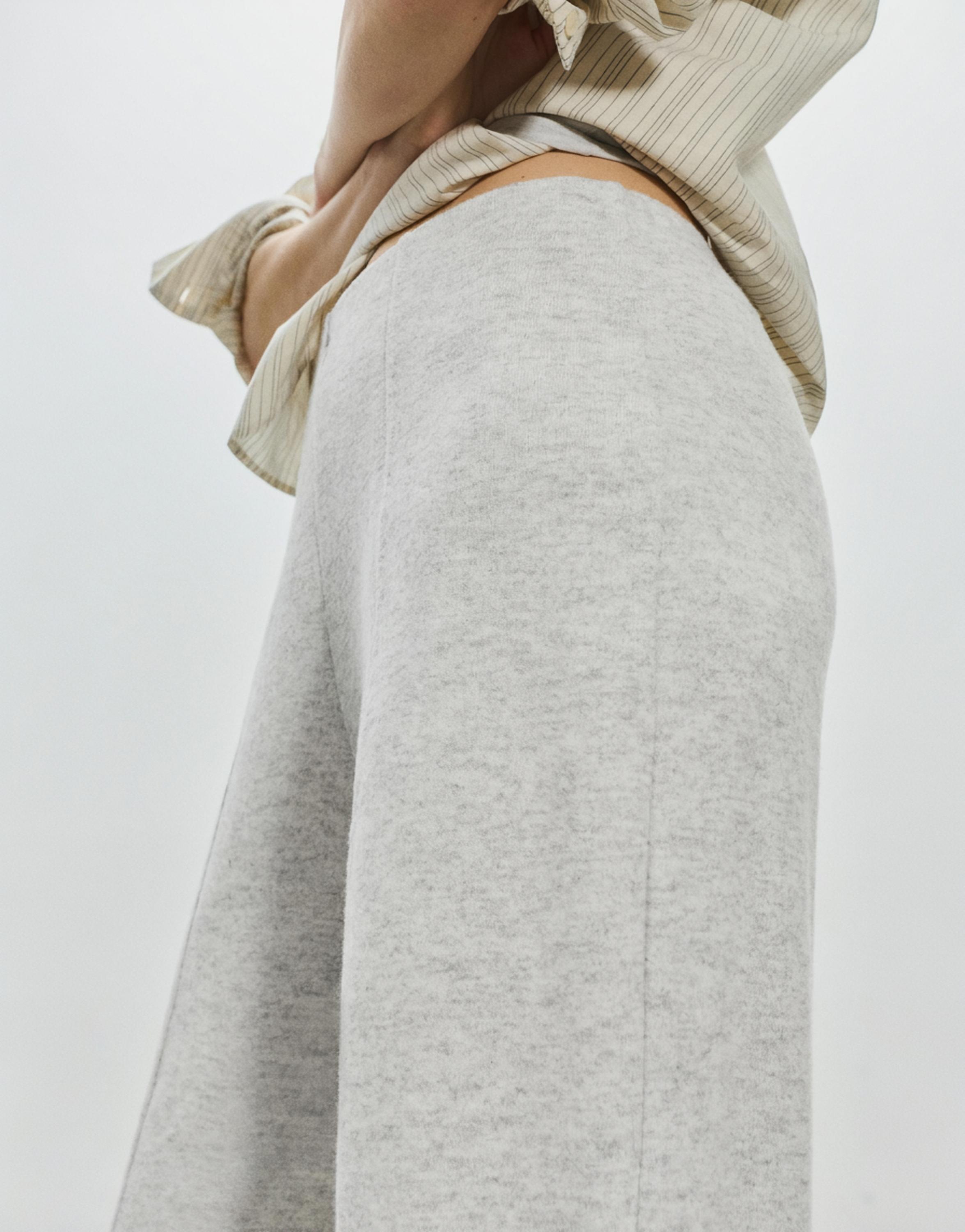 Wide-leg soft touch trousers — Pale marl