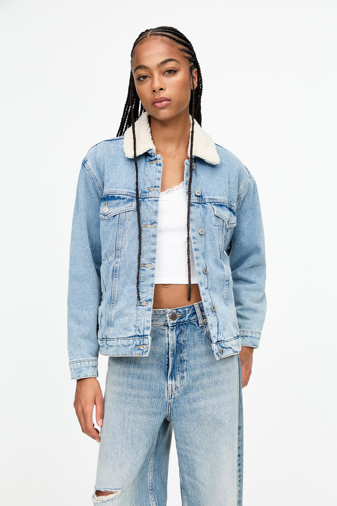 Pull And Bear Chamarra De Mezclilla Negra Con Borrega Hombre