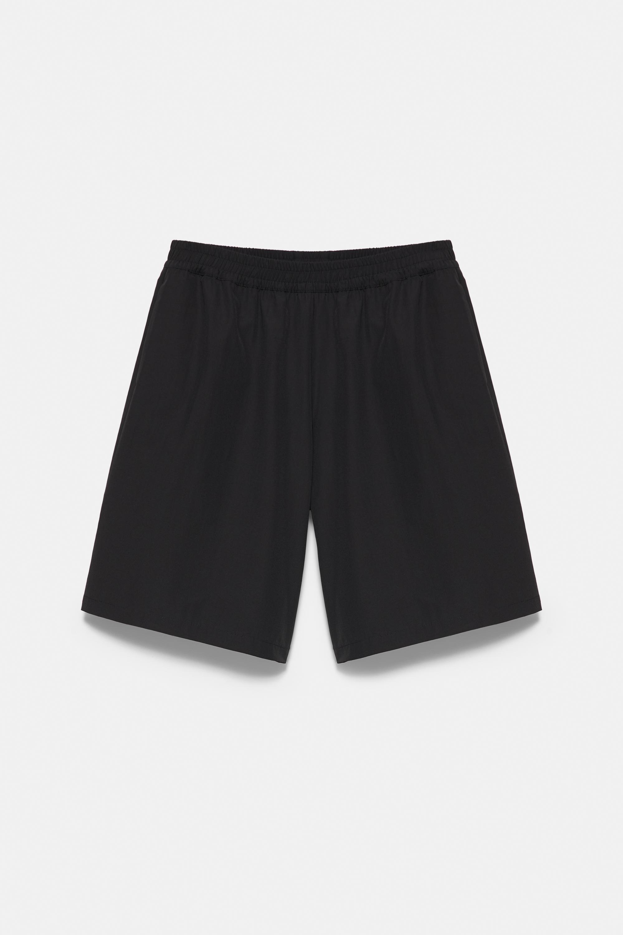 Black Bermuda shorts with elasticated waistband — Black
