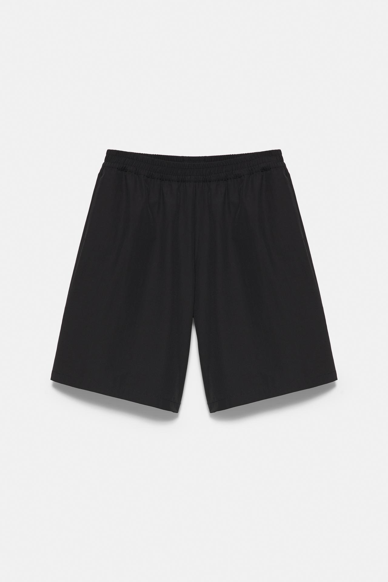 Black Bermuda shorts with elasticated waistband — Black